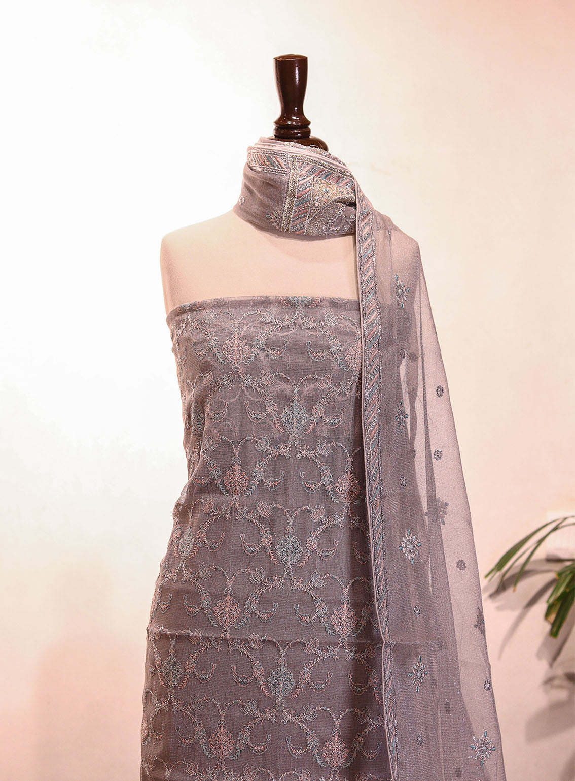 Royal Fashion Embroidered Net Suits Unstitched 2 Piece - RF25EE ET2531 Royal Fashion Embroidered Net Suits Unstitched 2 Piece - RF25EE ET2531