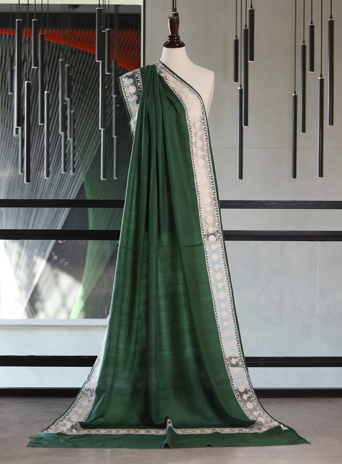 Royal Fashion Embroidered Woolen Shawls - RF24SH A6A22-B12 Green & White Royal Fashion Embroidered Woolen Shawls - RF24SH A6A22-B12 Green & White