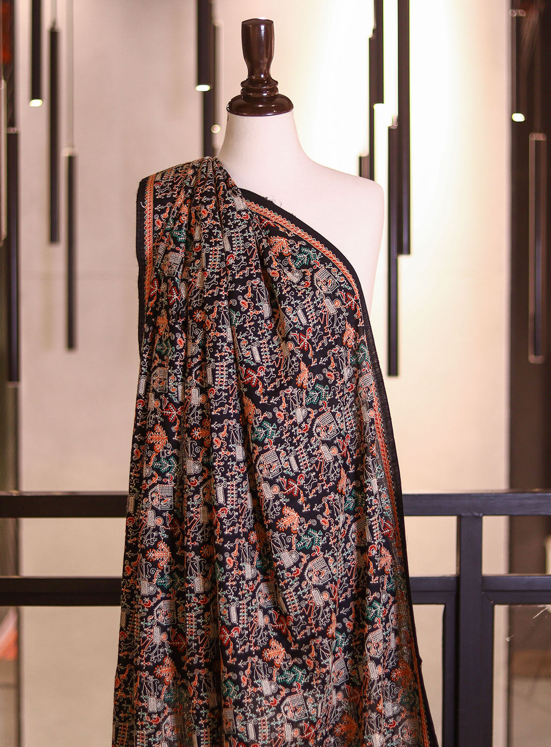 Royal Fashion Embroidered Woolen Shawls - RF25SH I623-J01 Black & Multi Royal Fashion Embroidered Woolen Shawls - RF25SH I623-J01 Black & Multi