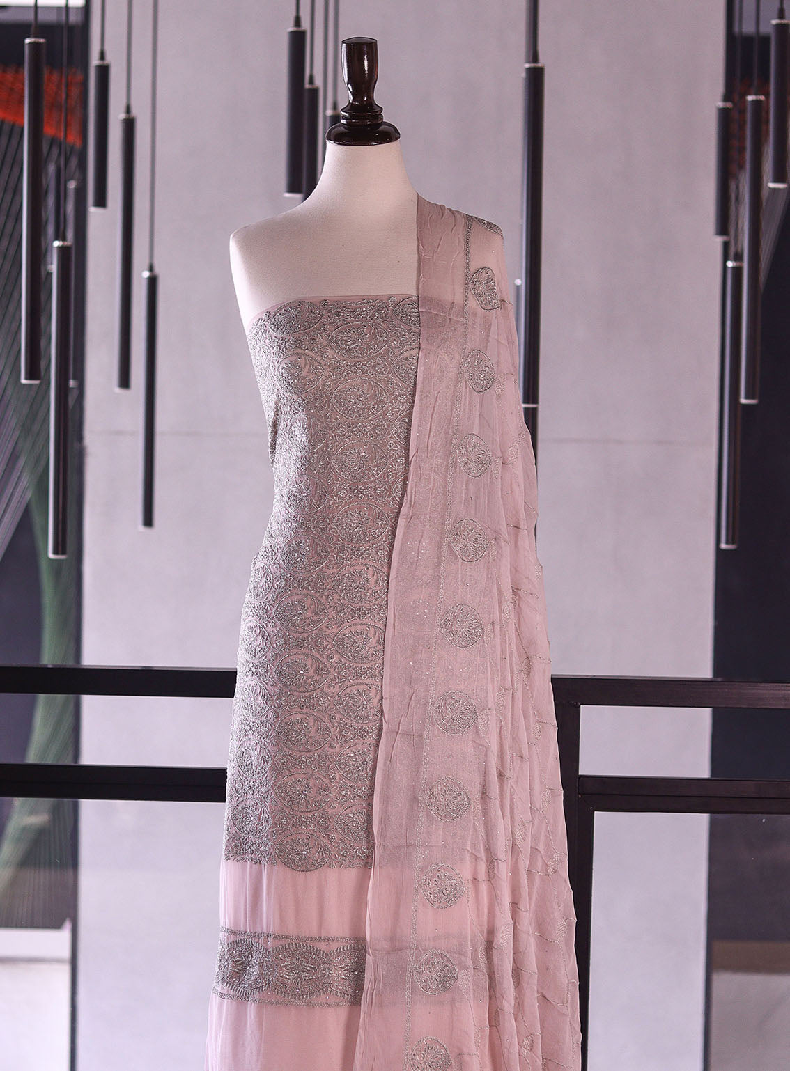 Royal Fashion Exclusive Embroidered Chiffon Suits Unstitched 3 Piece - RF26EE ET2972 LILAC Royal Fashion Exclusive Embroidered Chiffon Suits Unstitched 3 Piece - RF26EE ET2972 LILAC