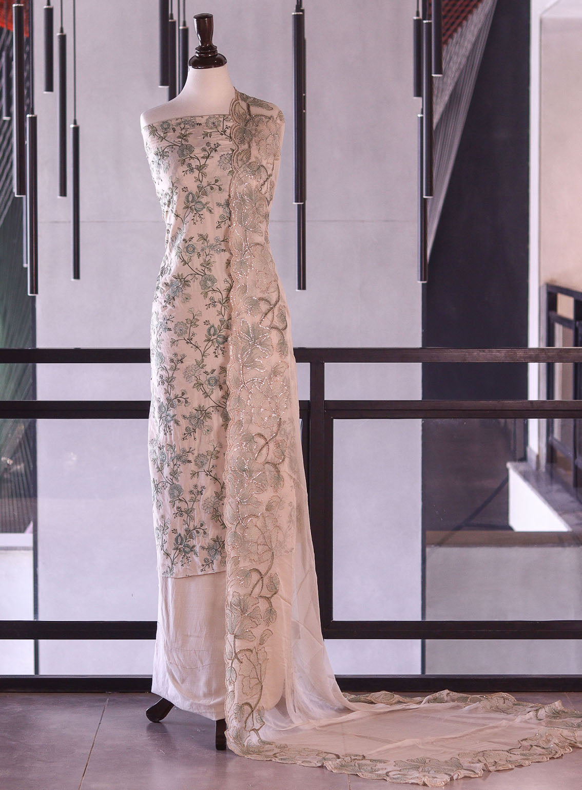 Royal Fashion Exclusive Embroidered Raw Silk Suits Unstitched 3 Piece - RF26EE ET3518 CREAM Royal Fashion Exclusive Embroidered Raw Silk Suits Unstitched 3 Piece - RF26EE ET3518 CREAM