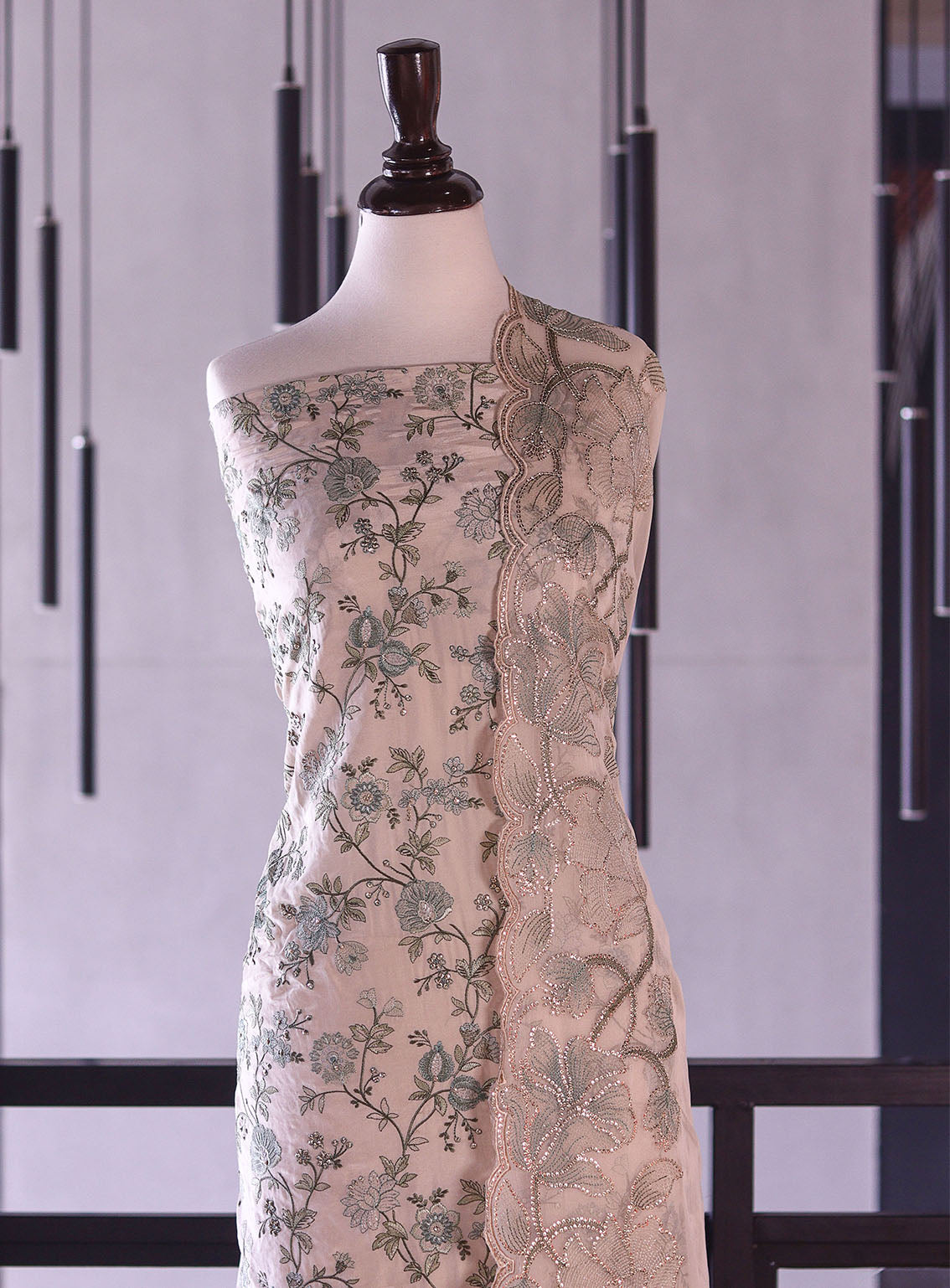 Royal Fashion Exclusive Embroidered Raw Silk Suits Unstitched 3 Piece - RF26EE ET3518 CREAM Royal Fashion Exclusive Embroidered Raw Silk Suits Unstitched 3 Piece - RF26EE ET3518 CREAM