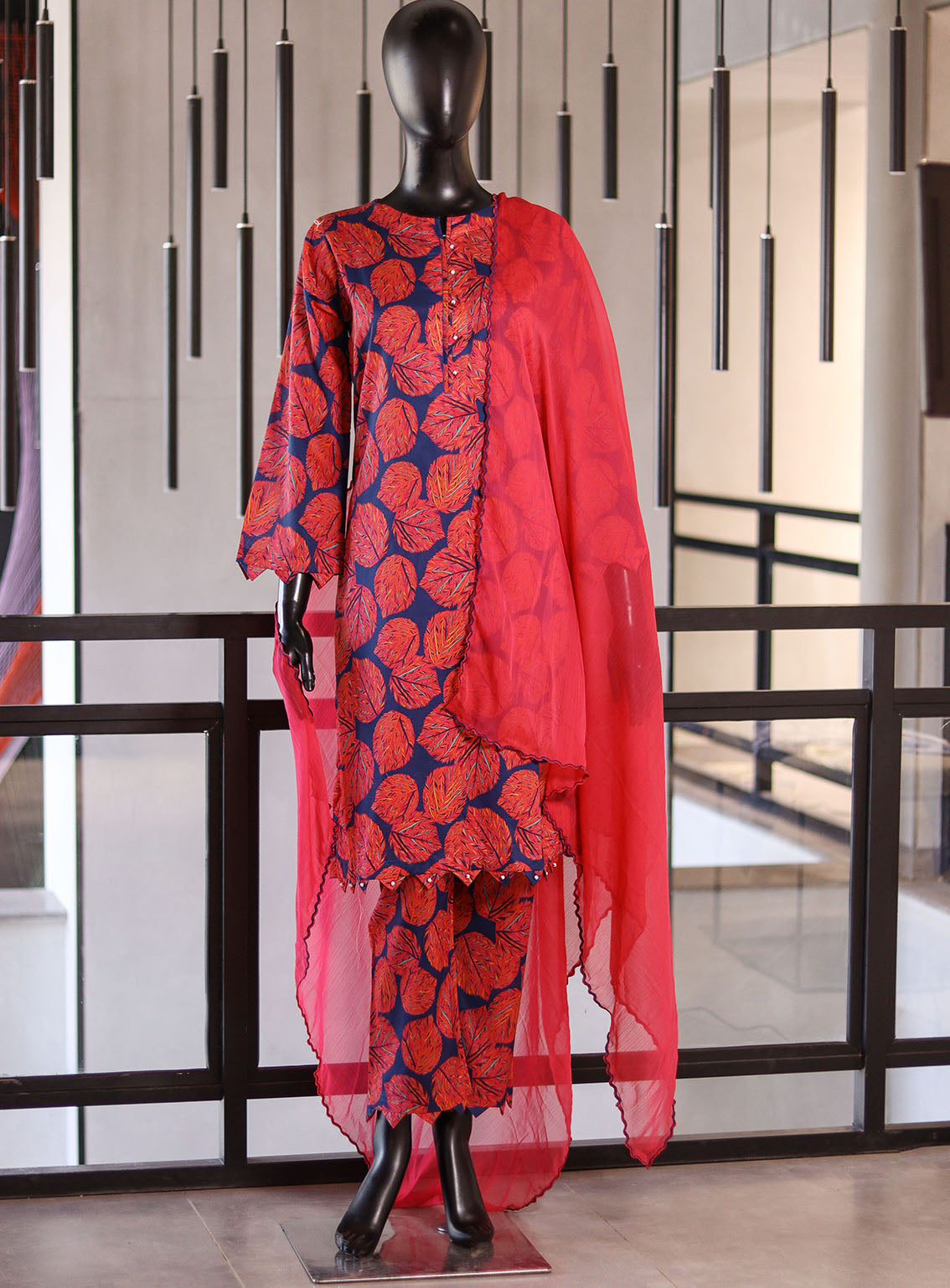 Royal Fashion Printed Lawn Suits Stitched 3 Piece - RF25PL 01 Royal Fashion Printed Lawn Suits Stitched 3 Piece - RF25PL 01