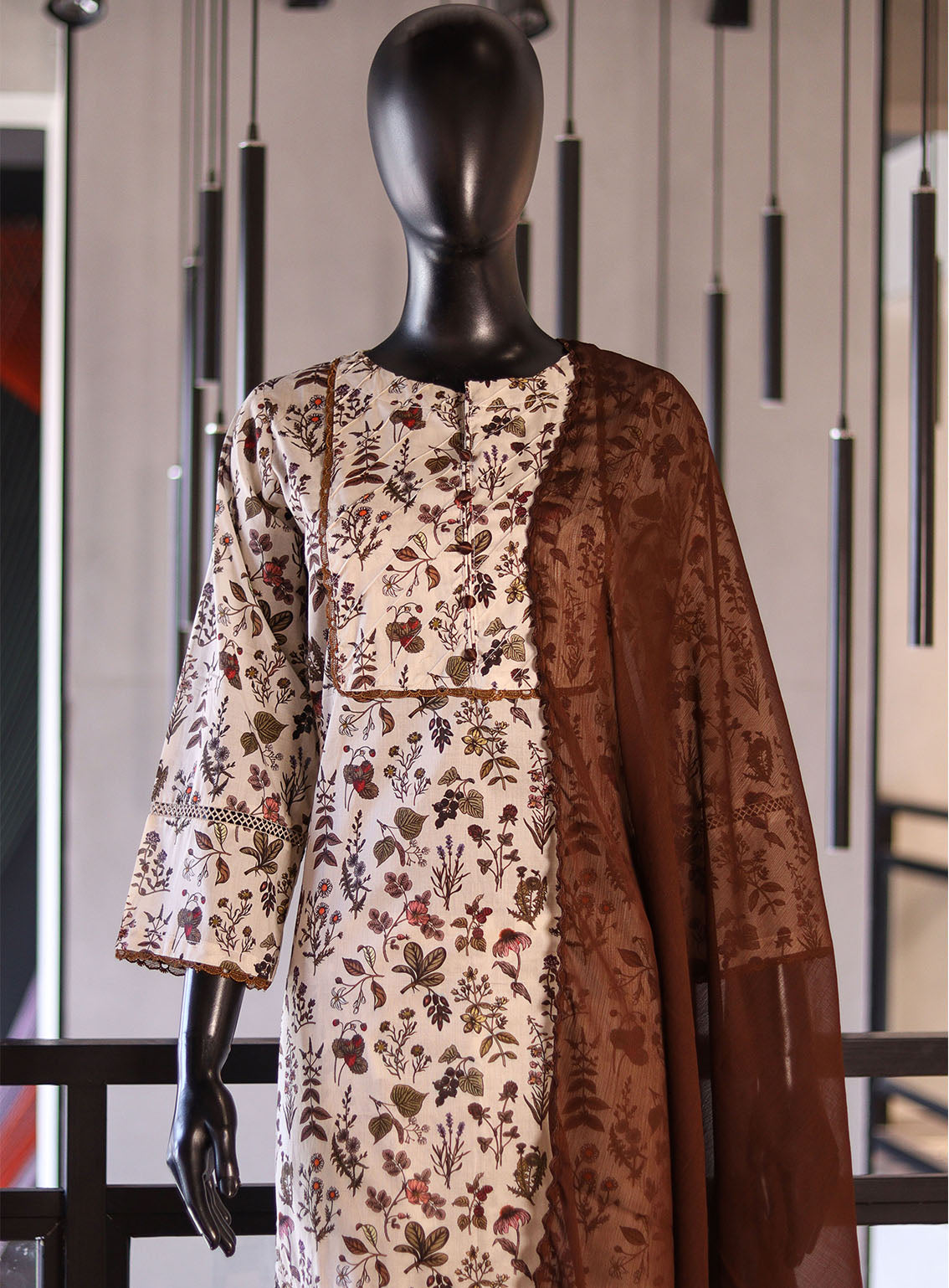 Royal Fashion Printed Lawn Suits Stitched 3 Piece - RF25PL 03 Royal Fashion Printed Lawn Suits Stitched 3 Piece - RF25PL 03