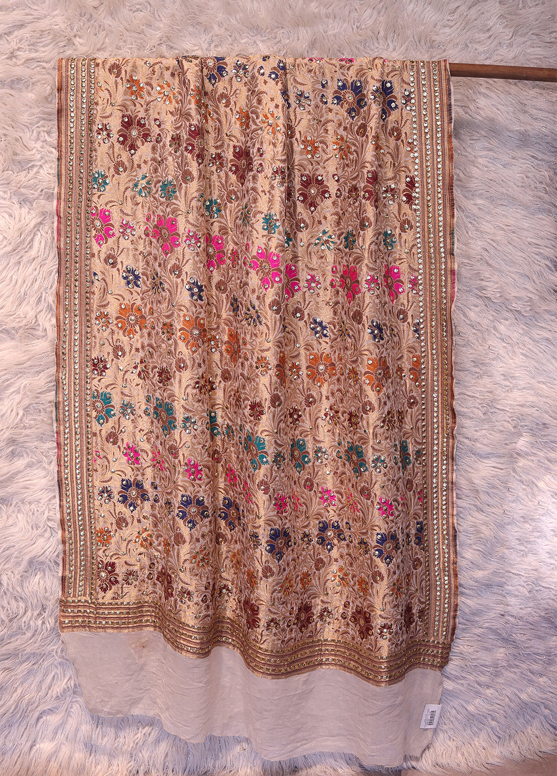 Royal Fashion Bridal Hand Work Banarsi Dupatta - RF24BD 09 Royal Fashion Bridal Hand Work Banarsi Dupatta - RF24BD 09