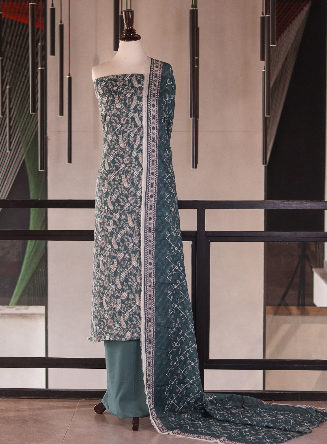 Royal Fashion Embroidered Chikankari Lawn 3 Piece Unstitched Suit RF26EU D-01 Green Royal Fashion Embroidered Chikankari Lawn 3 Piece Unstitched Suit RF26EU D-01 Green