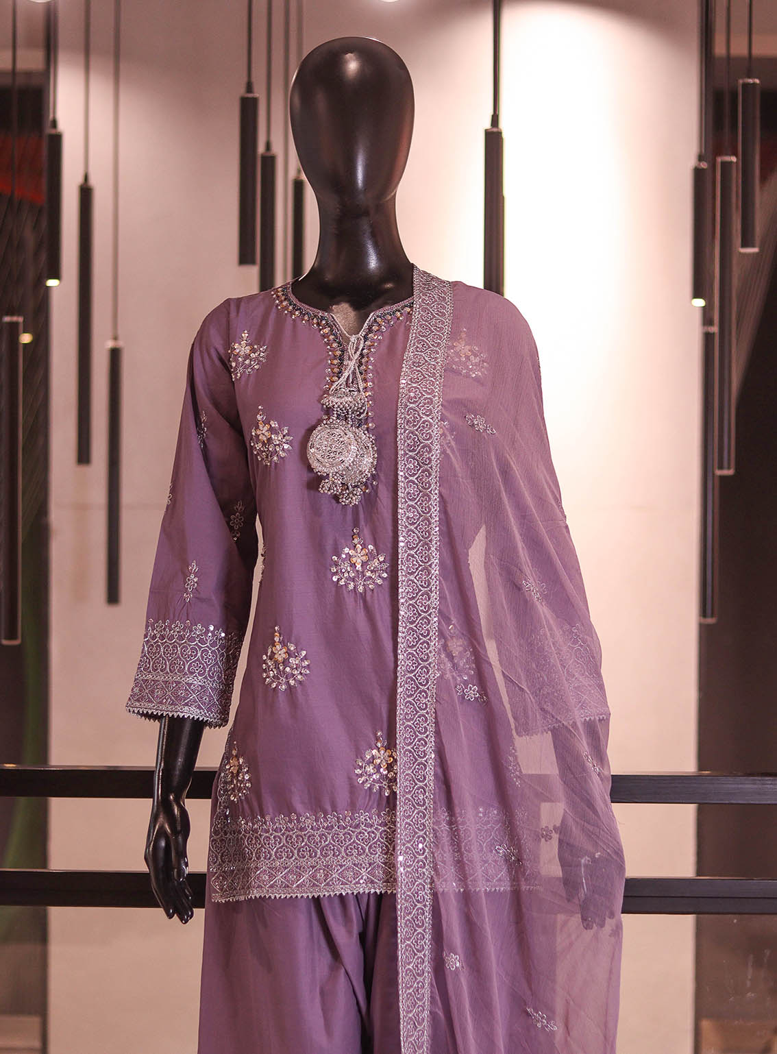 Royal Fashion Embroidered Lawn 3 Piece Stitched Suit RF26EP D-SB-08-LTPP Royal Fashion Embroidered Lawn 3 Piece Stitched Suit RF26EP D-SB-08-LTPP