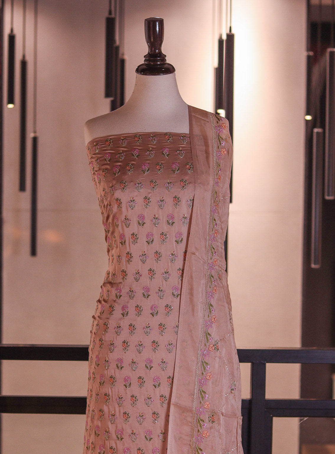 Royal Fashion Embroidered Silk 3 Piece Unstitched Suit RF26EU D-ET3253 Skin Royal Fashion Embroidered Silk 3 Piece Unstitched Suit RF26EU D-ET3253 Skin