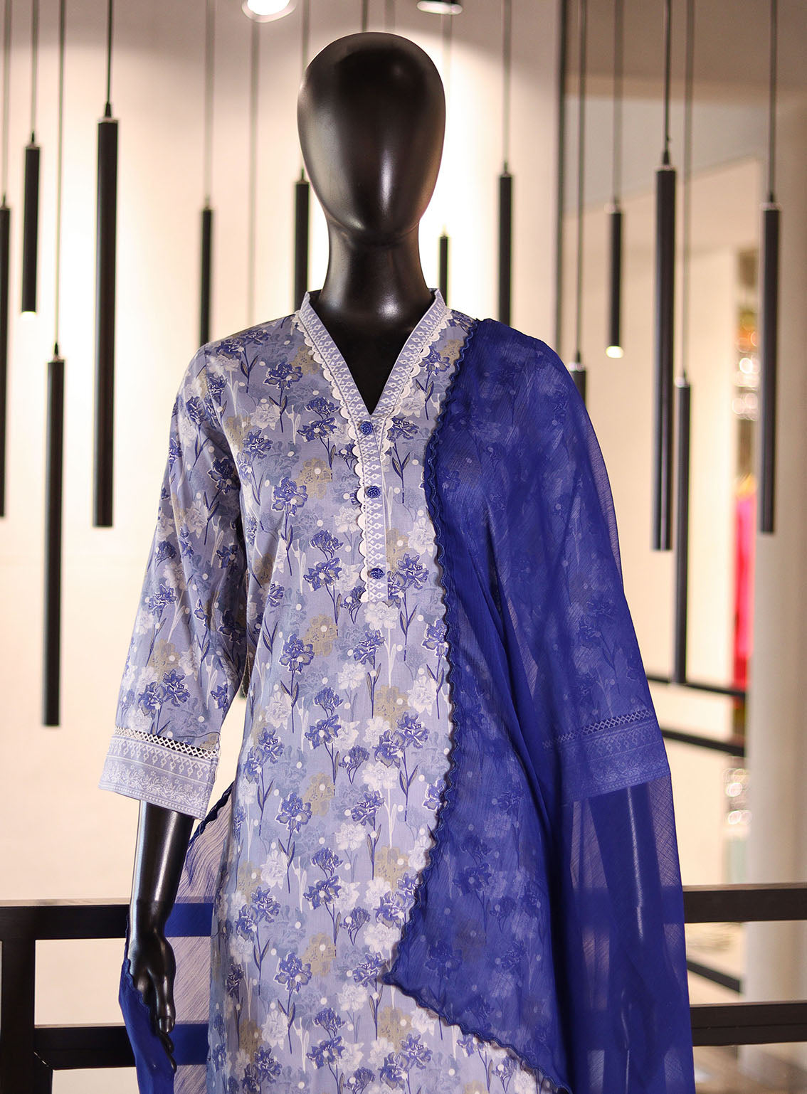 Royal Fashion Printed Lawn Suits Stitched 3 Piece - RF25PL 02 Royal Fashion Printed Lawn Suits Stitched 3 Piece - RF25PL 02