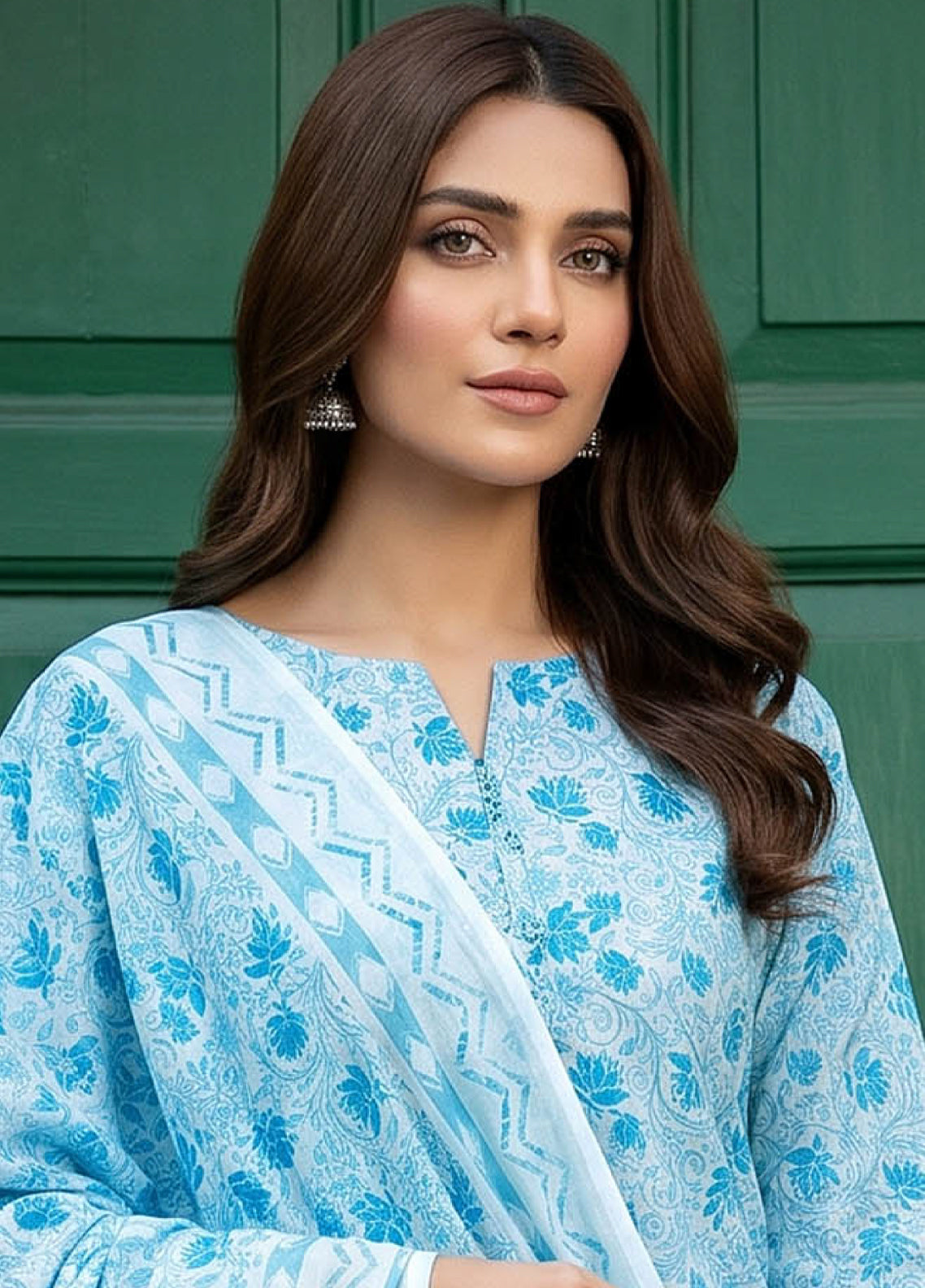 Royal Fashion Table Print 3 Piece Unstitched Suit RF26TP D-09 Royal Fashion Table Print 3 Piece Unstitched Suit RF26TP D-09