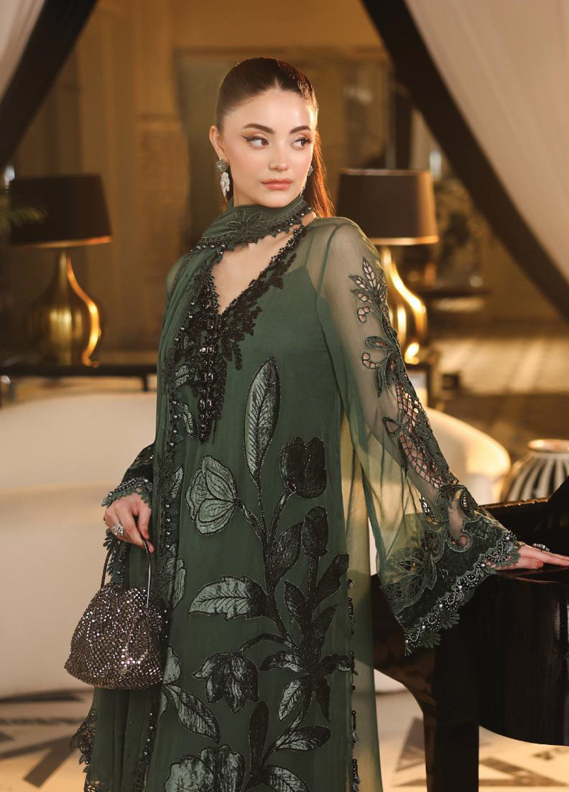 Royale Tea Affair By Maria B Embroidered Chiffon 3 Piece Unstitched Suit MB26MPC D-07 Royale Tea Affair By Maria B Embroidered Chiffon 3 Piece Unstitched Suit MB26MPC D-07