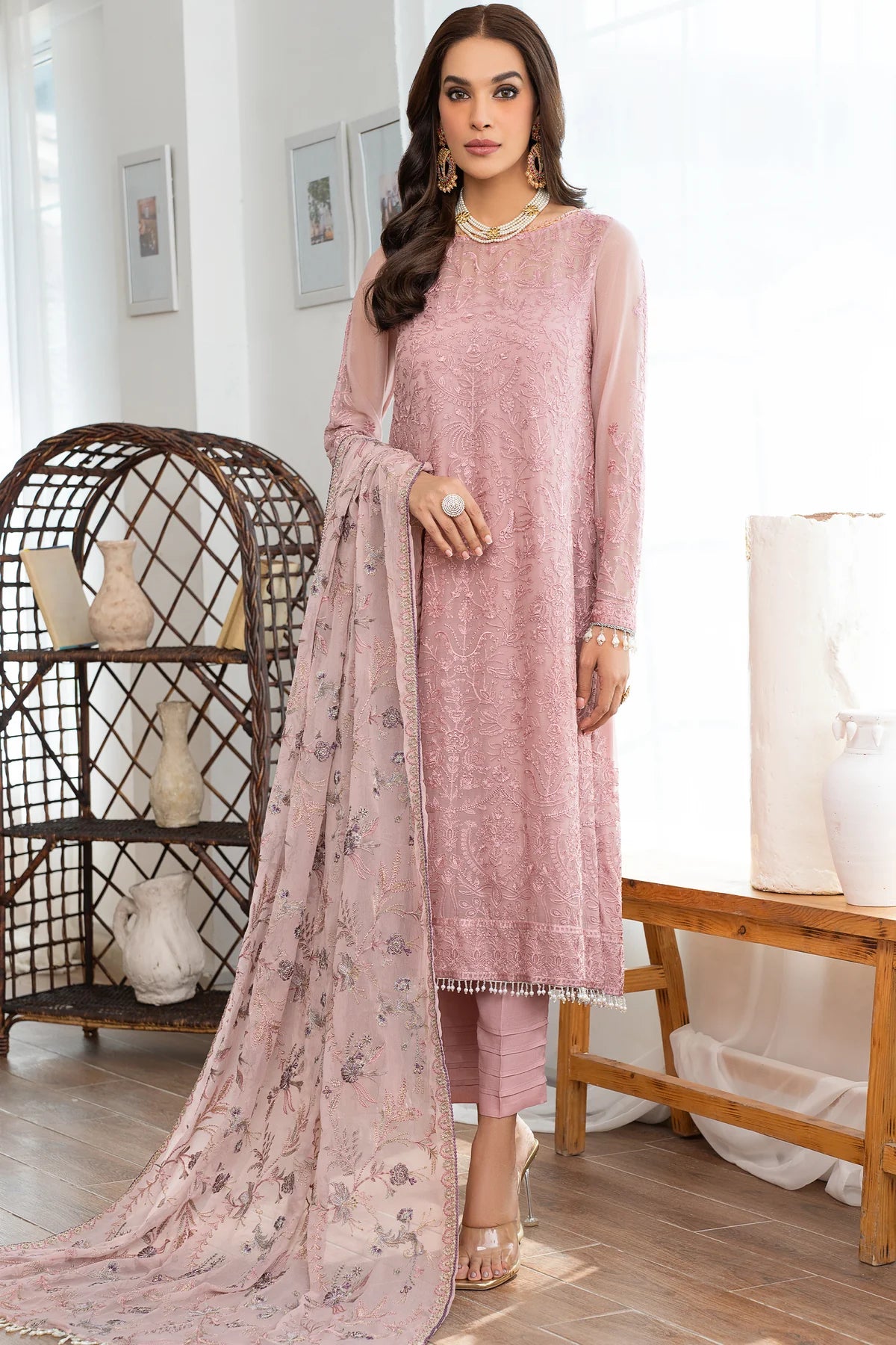Meeral By Zarif Embroidered Chiffon Unstitched 3 Piece Suit - 03 Meeral By Zarif Embroidered Chiffon Unstitched 3 Piece Suit - 03