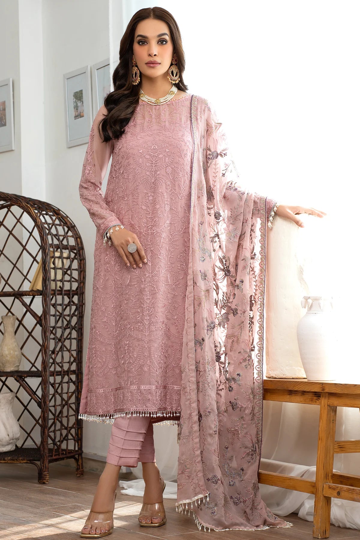 Meeral By Zarif Embroidered Chiffon Unstitched 3 Piece Suit - 03 Meeral By Zarif Embroidered Chiffon Unstitched 3 Piece Suit - 03
