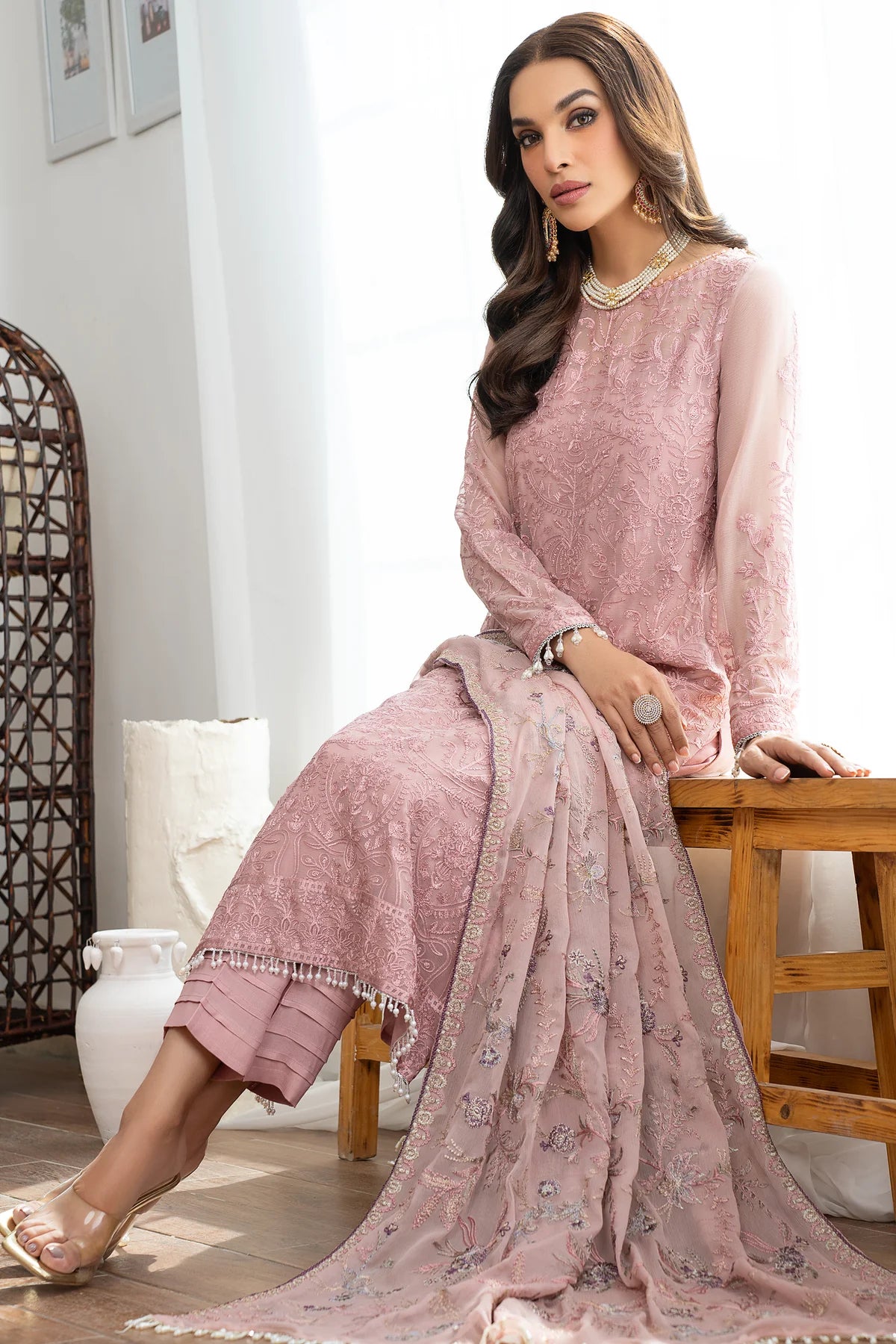 Meeral By Zarif Embroidered Chiffon Unstitched 3 Piece Suit - 03 Meeral By Zarif Embroidered Chiffon Unstitched 3 Piece Suit - 03