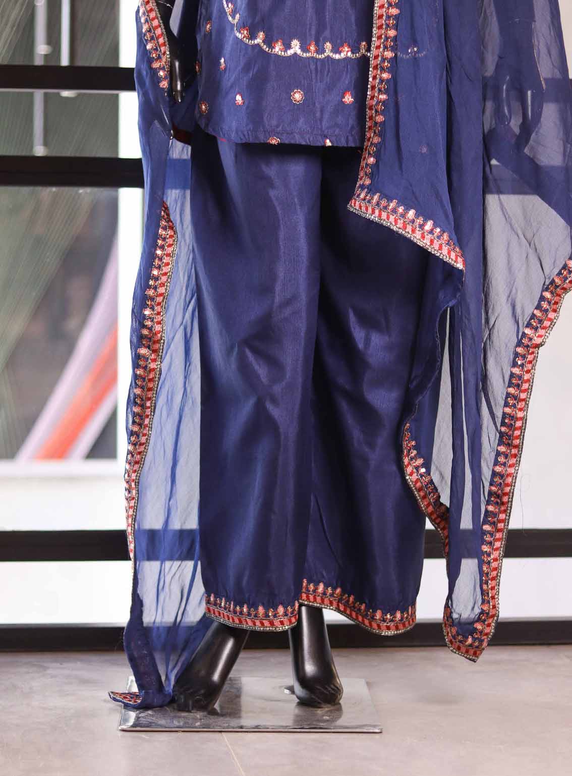 SNSC Embroidered Lawn Suits Stitched 3 Piece - SNSC25FE FB435 BLUE SNSC Embroidered Lawn Suits Stitched 3 Piece - SNSC25FE FB435 BLUE