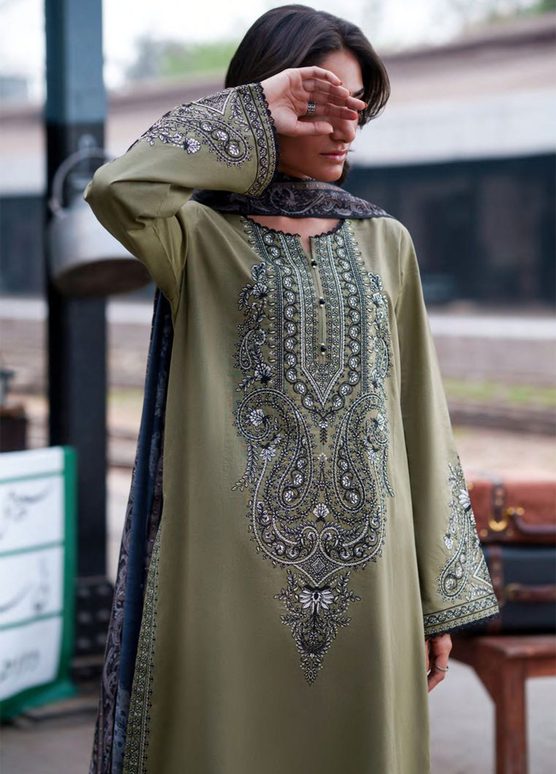 Safarnama By Casual Lite Premium Embroidered Cotton Lawn 3 Piece Stitched Suit CL26SSD D-07 SADHBH SAGE Safarnama By Casual Lite Premium Embroidered Cotton Lawn 3 Piece Stitched Suit CL26SSD D-07 SADHBH SAGE