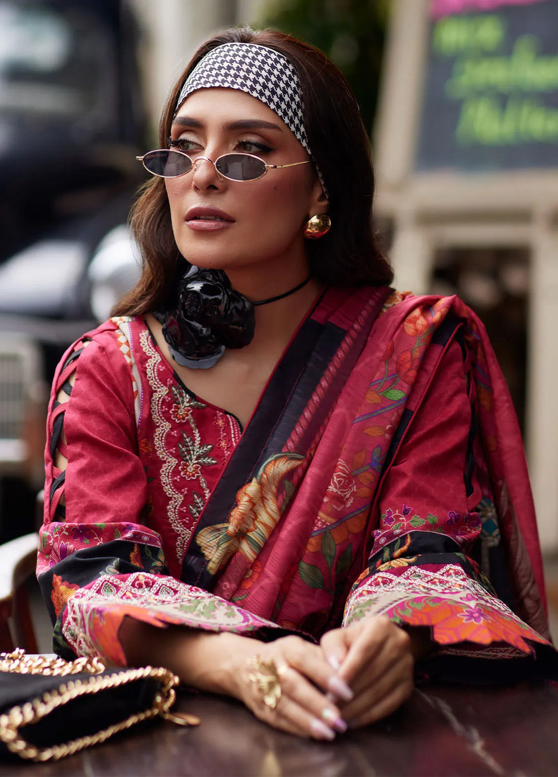 Saffira by Gulaal Embroidered Lawn Suits Unstitched 3 Piece - GL25SL 11 AMELIA Saffira by Gulaal Embroidered Lawn Suits Unstitched 3 Piece - GL25SL 11 AMELIA
