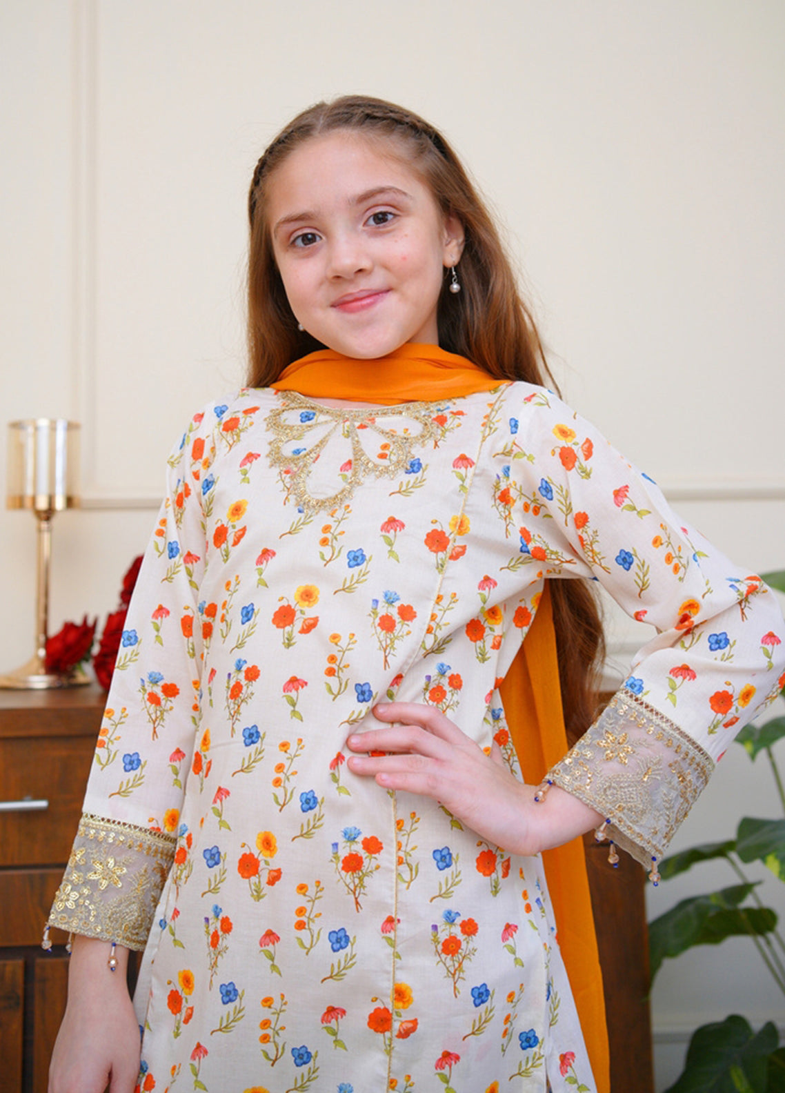 Sahar-E-Eid By Shanzey Girls Stitched 3 Piece Suit For Girls S26SE D-SHK-6803 Sahar-E-Eid By Shanzey Girls Stitched 3 Piece Suit For Girls S26SE D-SHK-6803