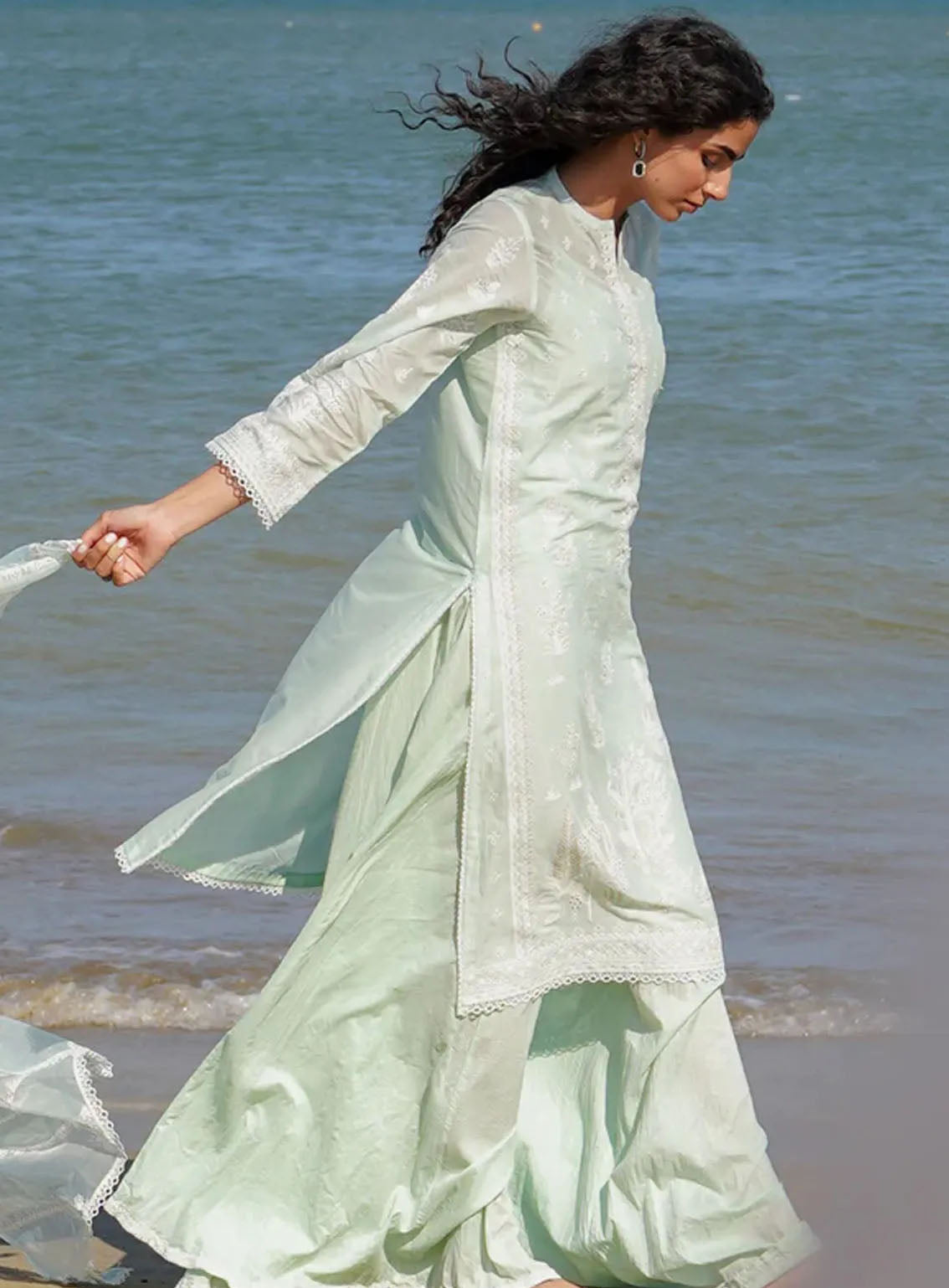 Sahar Embroidered Lawn Suits Unstitched 3 Piece - S24CL 02 Sahar Embroidered Lawn Suits Unstitched 3 Piece - S24CL 02