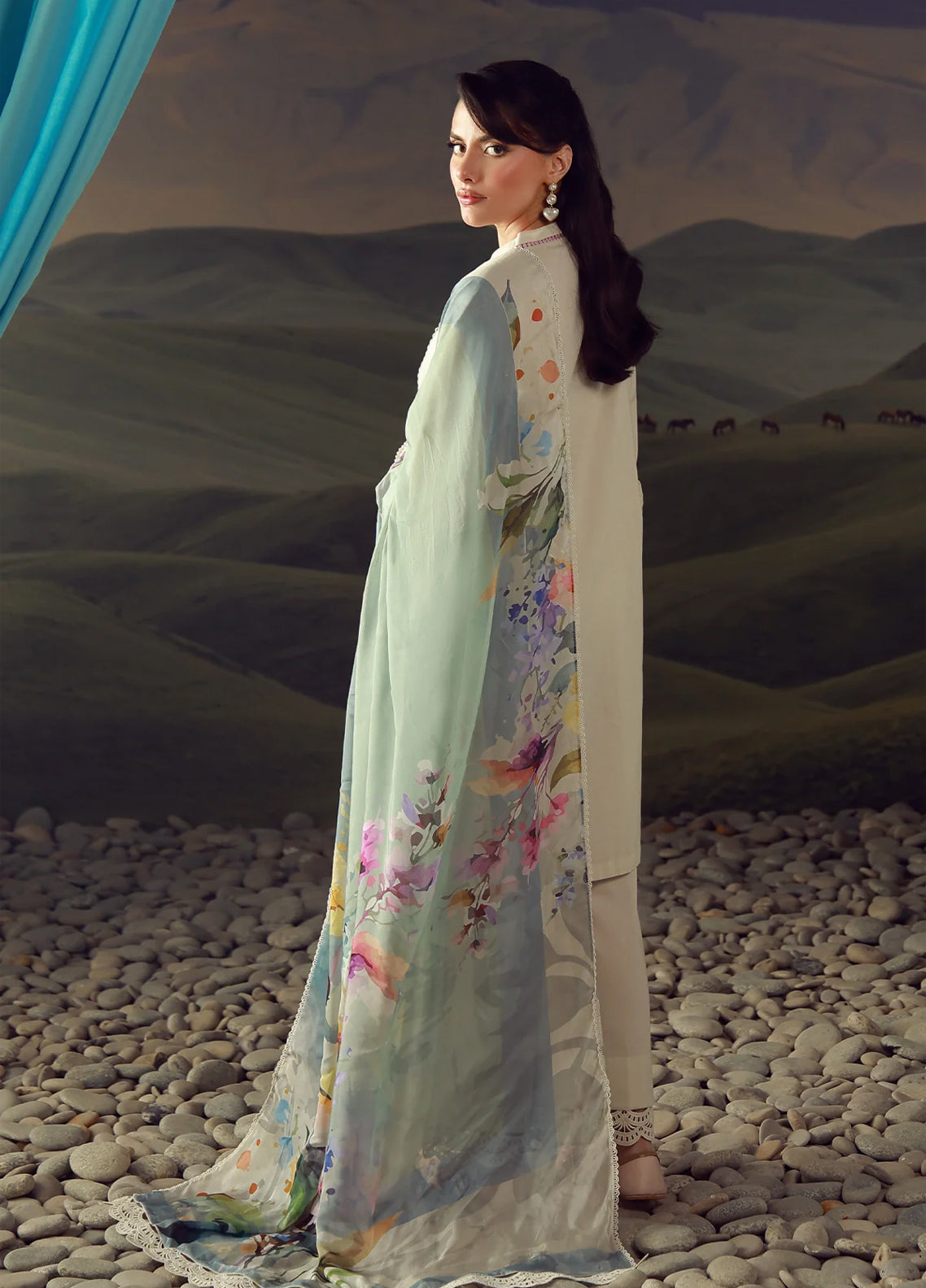 Sahar Festive Embroidered Lawn 3 Piece Unstitched Suit S26FEV2 D-08 IVORY BLOOM Sahar Festive Embroidered Lawn 3 Piece Unstitched Suit S26FEV2 D-08 IVORY BLOOM