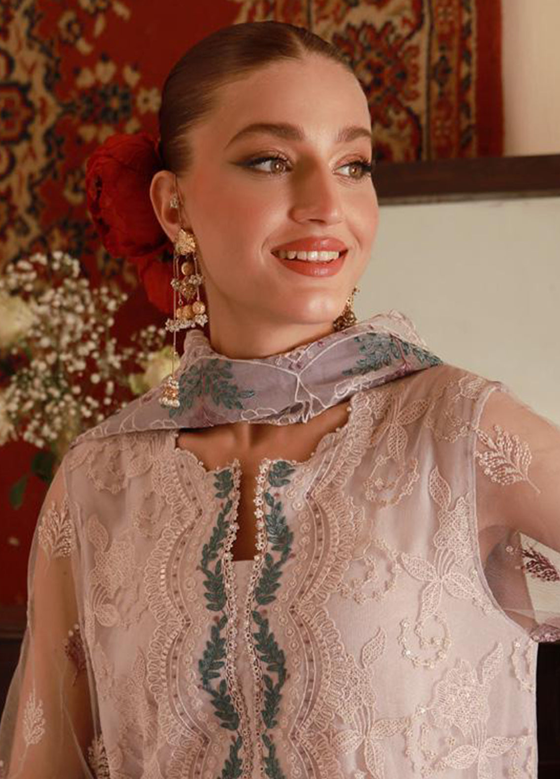 Sahar Luxury Embroidered Lawn 3 Piece Unstitched Suit S26FEL D-01 Sahar Luxury Embroidered Lawn 3 Piece Unstitched Suit S26FEL D-01