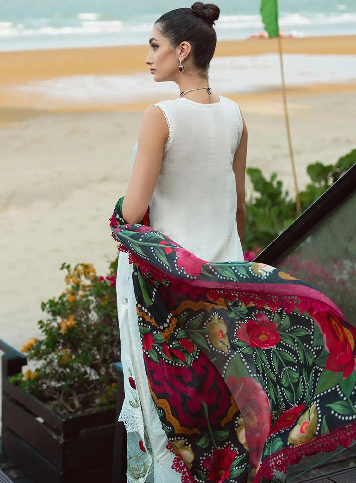 Saira Rizwan Embroidered Lawn Suits Unstitched 3 Piece - SR24L 03 AIRA Saira Rizwan Embroidered Lawn Suits Unstitched 3 Piece - SR24L 03 AIRA