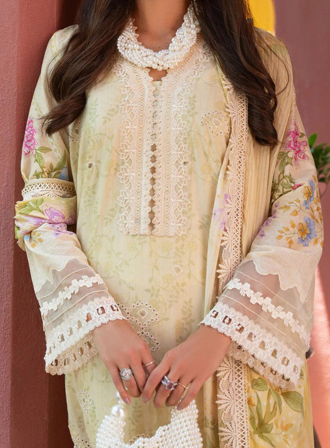 Saira Rizwan Embroidered Lawn Suits Unstitched 3 Piece - SR24L 05 KATE Saira Rizwan Embroidered Lawn Suits Unstitched 3 Piece - SR24L 05 KATE