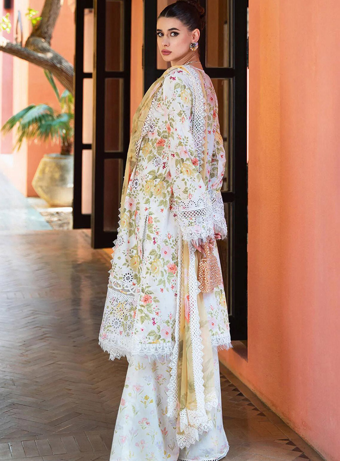 Saira Rizwan Embroidered Lawn Suits Unstitched 3 Piece - SR24L 06 ANAYA Saira Rizwan Embroidered Lawn Suits Unstitched 3 Piece - SR24L 06 ANAYA