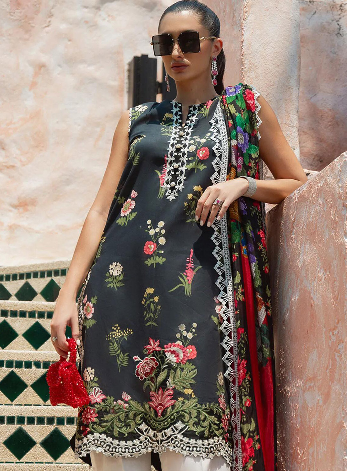 Saira Rizwan Embroidered Lawn Suits Unstitched 3 Piece - SR24L 08 CECIL Saira Rizwan Embroidered Lawn Suits Unstitched 3 Piece - SR24L 08 CECIL