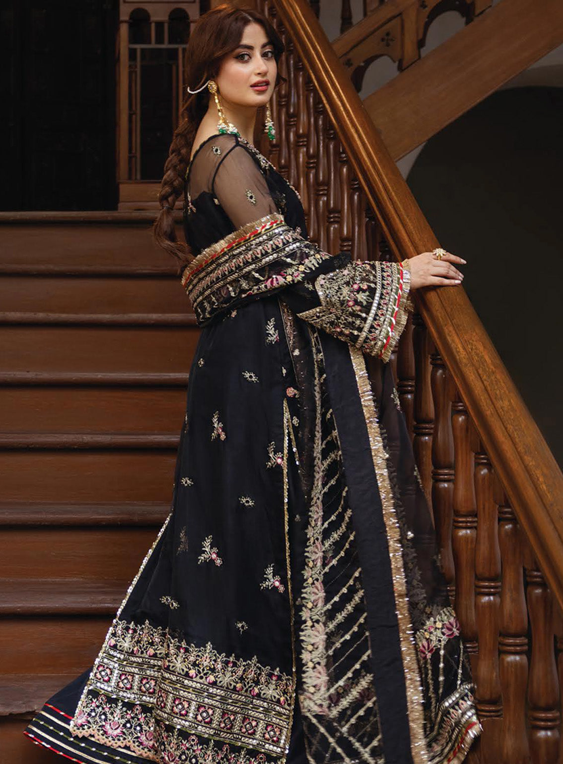 Sajal by Serene Embroidered Organza Suits Unstitched 3 Piece - SR24SB SB-32 MEHRANG Sajal by Serene Embroidered Organza Suits Unstitched 3 Piece - SR24SB SB-32 MEHRANG