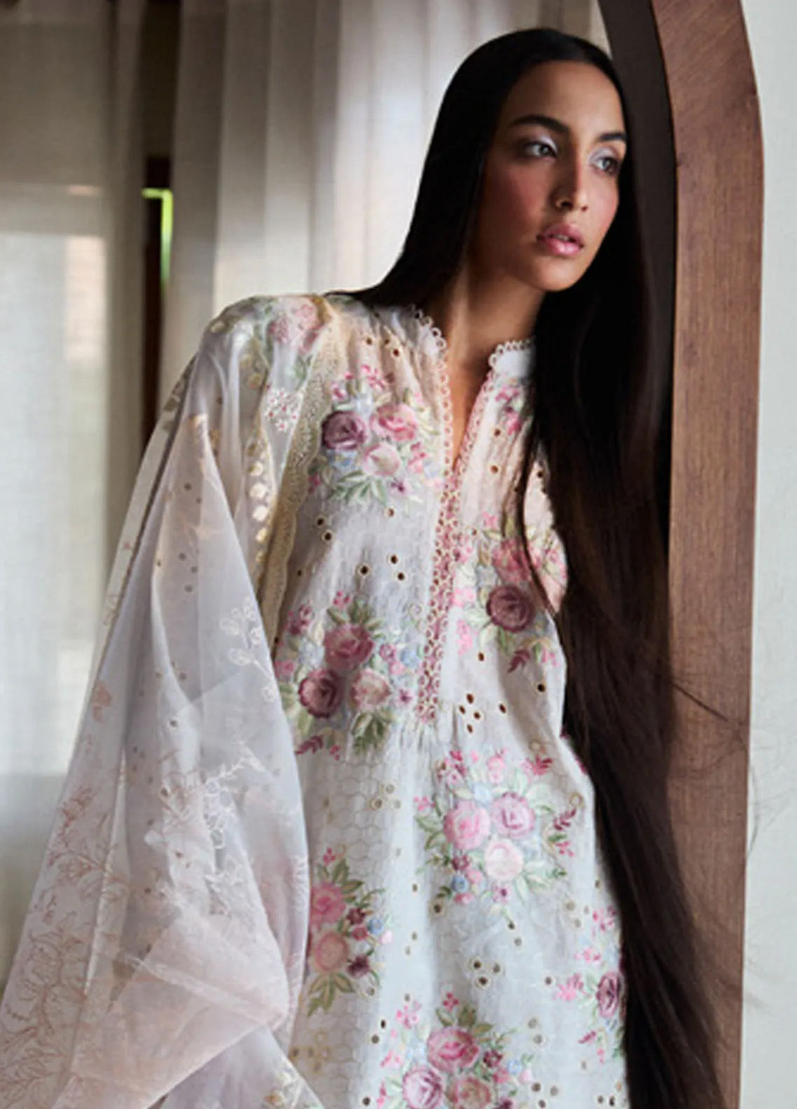 Satori by Zara Shahjahan Embroidered Lawn Suits Unstitched 3 Piece - ZS25LL 10A KAIRO Satori by Zara Shahjahan Embroidered Lawn Suits Unstitched 3 Piece - ZS25LL 10A KAIRO