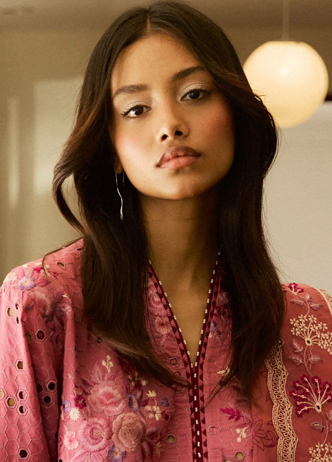 Satori by Zara Shahjahan Embroidered Lawn Suits Unstitched 3 Piece - ZS25LL 10B KAIRO Satori by Zara Shahjahan Embroidered Lawn Suits Unstitched 3 Piece - ZS25LL 10B KAIRO