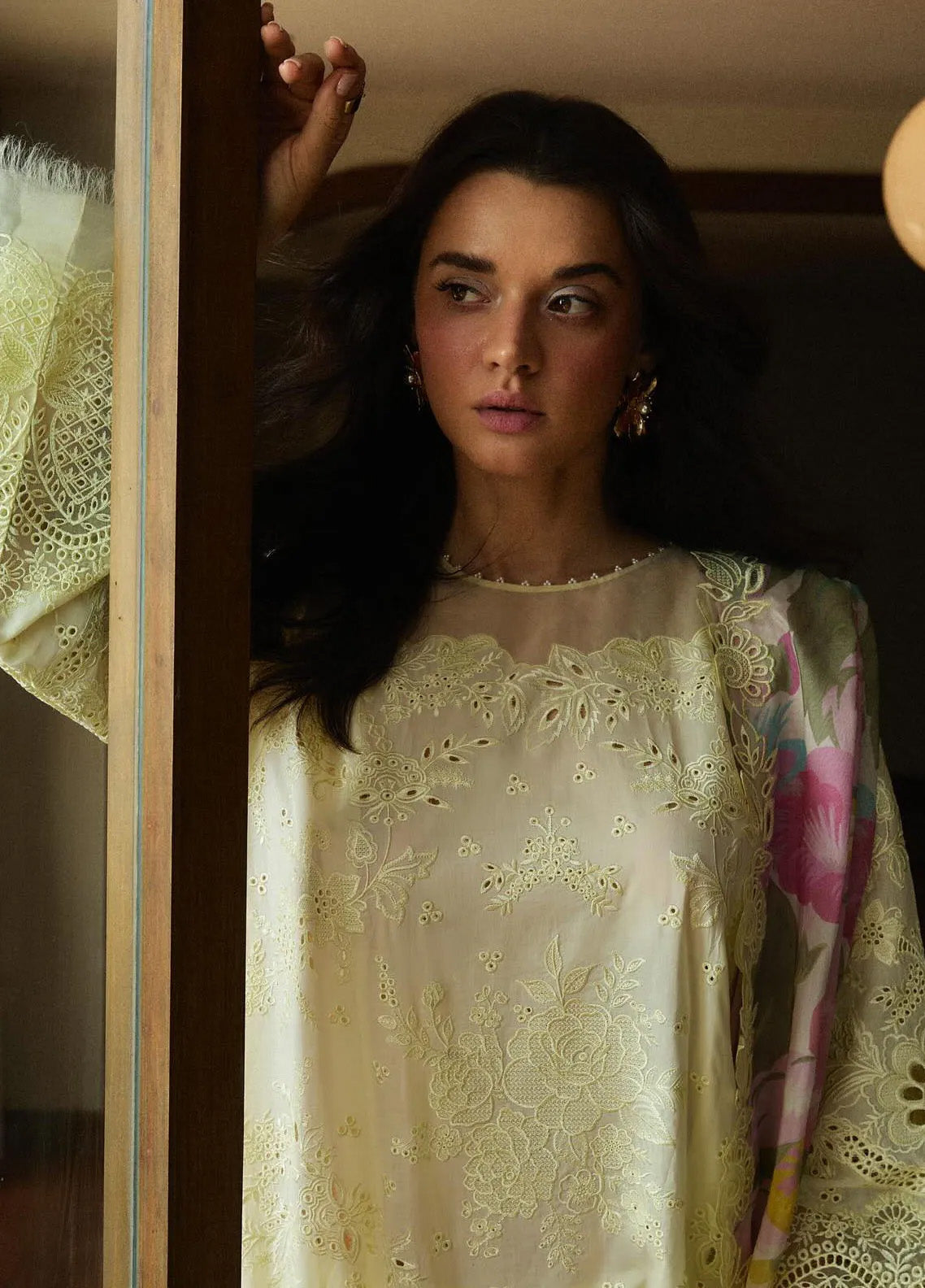 Satori by Zara Shahjahan Embroidered Lawn Suits Unstitched 3 Piece - ZS25LL 1B KAORI Satori by Zara Shahjahan Embroidered Lawn Suits Unstitched 3 Piece - ZS25LL 1B KAORI