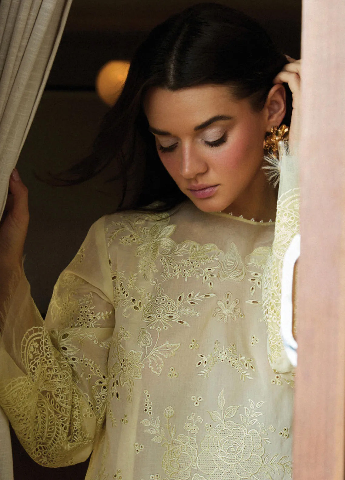 Satori by Zara Shahjahan Embroidered Lawn Suits Unstitched 3 Piece - ZS25LL 1B KAORI Satori by Zara Shahjahan Embroidered Lawn Suits Unstitched 3 Piece - ZS25LL 1B KAORI