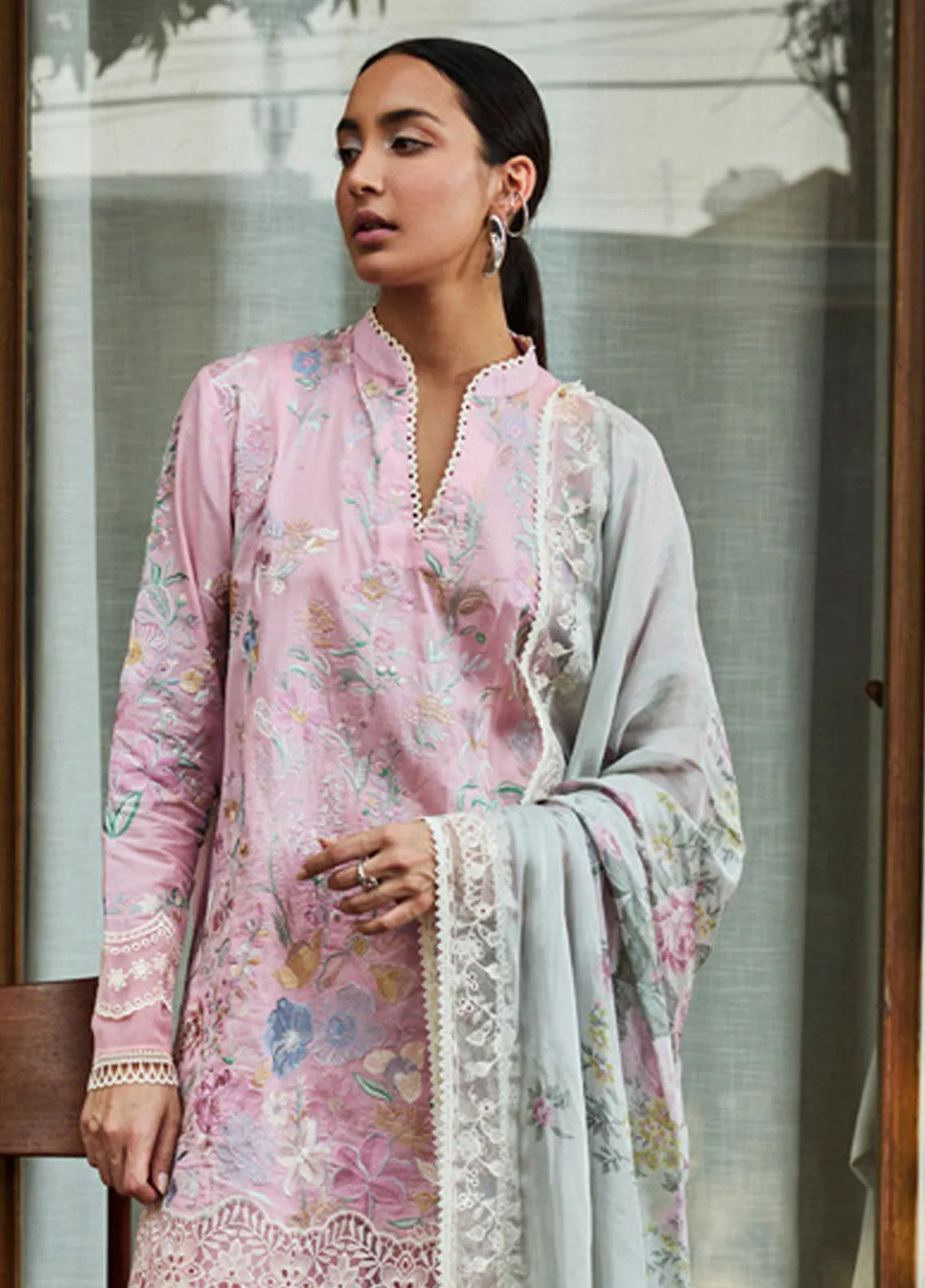 Satori by Zara Shahjahan Embroidered Lawn Suits Unstitched 3 Piece - ZS25LL 2A NOZOMI Satori by Zara Shahjahan Embroidered Lawn Suits Unstitched 3 Piece - ZS25LL 2A NOZOMI