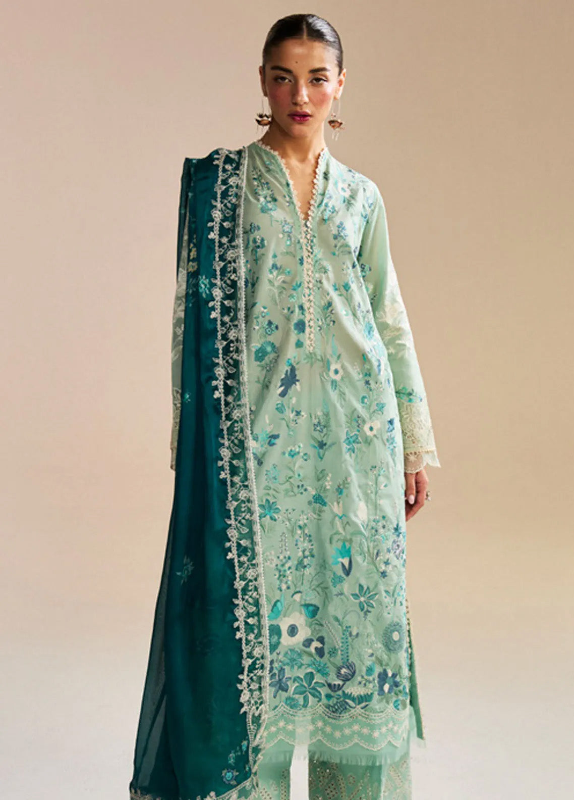 Satori by Zara Shahjahan Embroidered Lawn Suits Unstitched 3 Piece - ZS25LL 2B NOZOMI Satori by Zara Shahjahan Embroidered Lawn Suits Unstitched 3 Piece - ZS25LL 2B NOZOMI