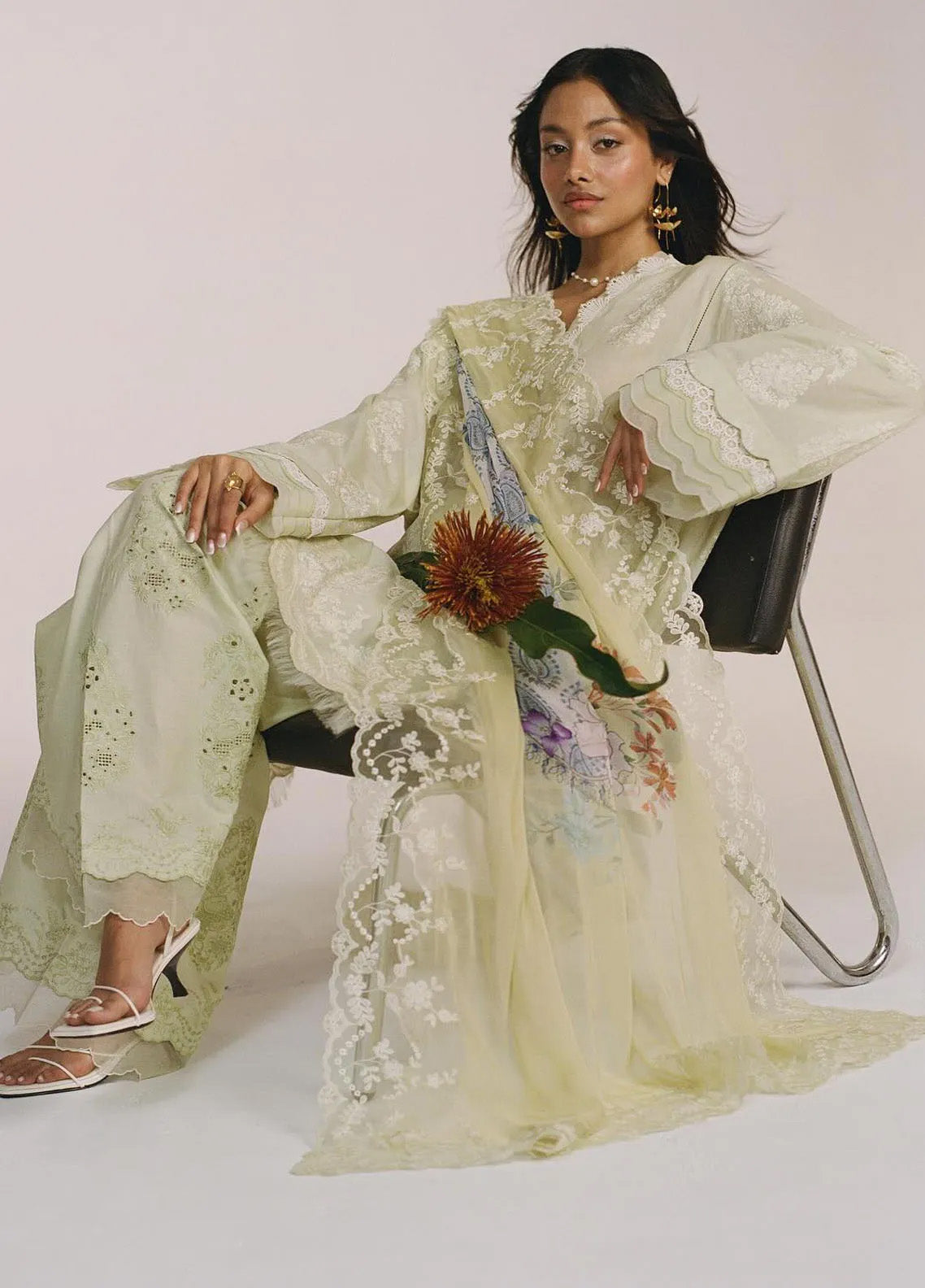 Satori by Zara Shahjahan Embroidered Lawn Suits Unstitched 3 Piece - ZS25LL 6A RAI Satori by Zara Shahjahan Embroidered Lawn Suits Unstitched 3 Piece - ZS25LL 6A RAI