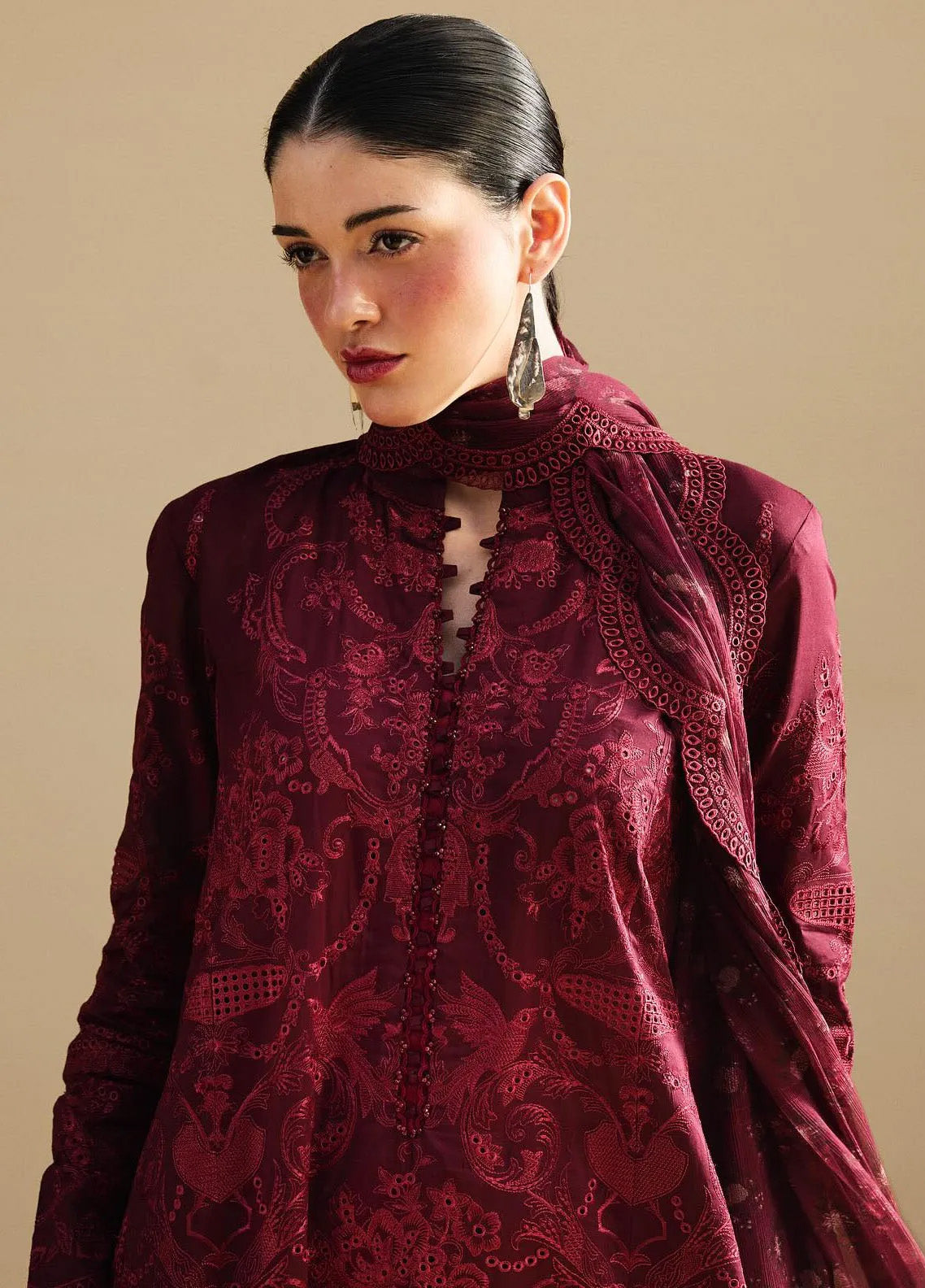 Satori by Zara Shahjahan Embroidered Lawn Suits Unstitched 3 Piece - ZS25LL 9A SEI Satori by Zara Shahjahan Embroidered Lawn Suits Unstitched 3 Piece - ZS25LL 9A SEI