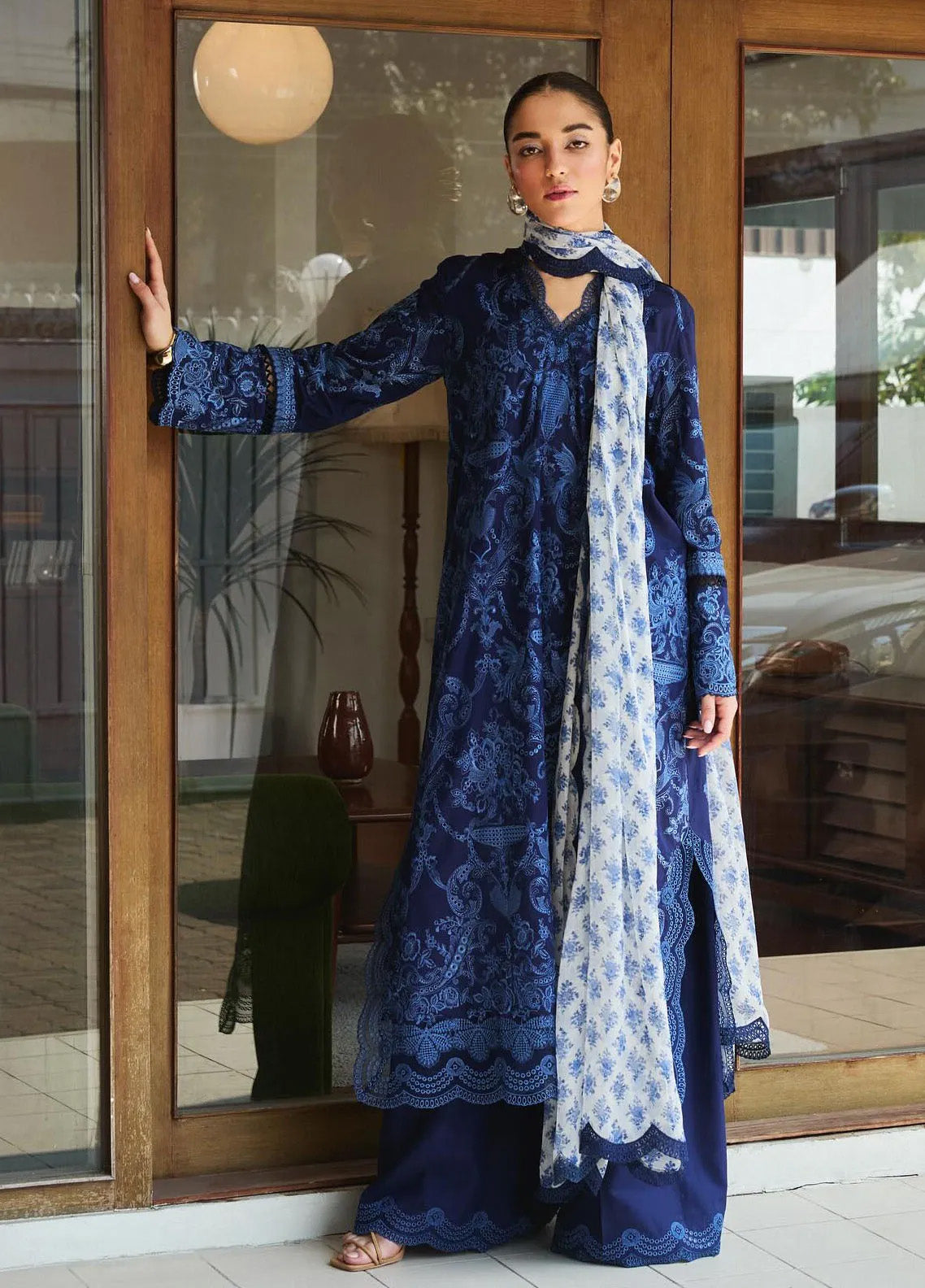 Satori by Zara Shahjahan Embroidered Lawn Suits Unstitched 3 Piece - ZS25LL 9B SEI Satori by Zara Shahjahan Embroidered Lawn Suits Unstitched 3 Piece - ZS25LL 9B SEI