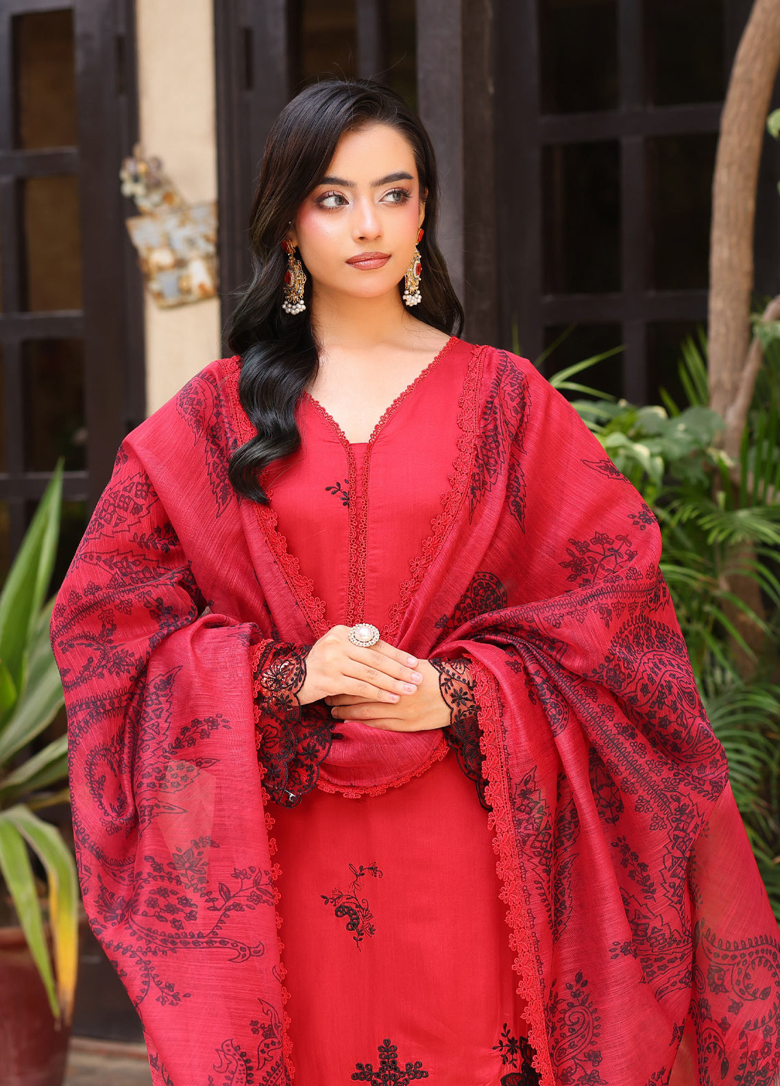 Schick Embroidered Viscose 3 Piece Unstitched Suit SDH26EV D-01 Schick Embroidered Viscose 3 Piece Unstitched Suit SDH26EV D-01