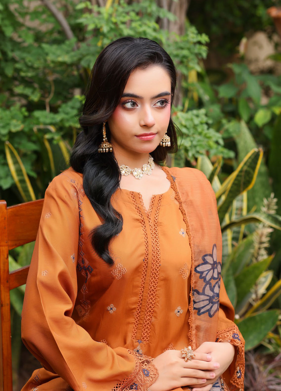 Schick Embroidered Viscose 3 Piece Unstitched Suit SDH26EV D-02 Schick Embroidered Viscose 3 Piece Unstitched Suit SDH26EV D-02