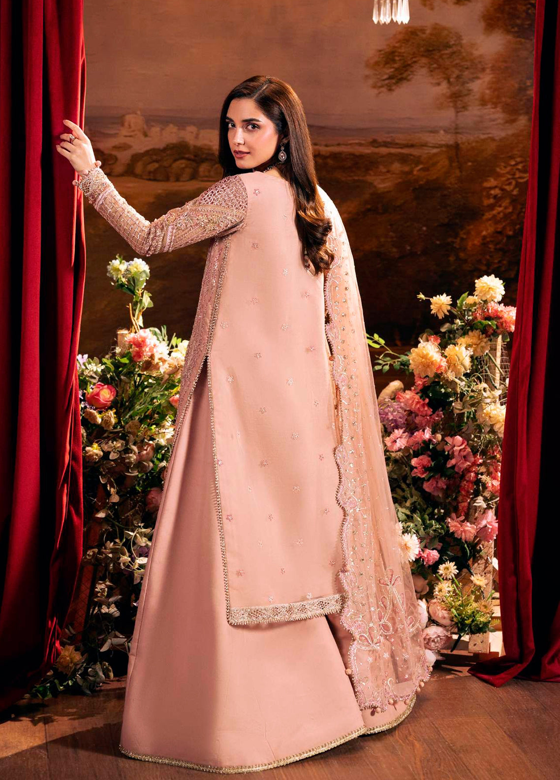 Serenade By Elaf Formal Embroidered Organza - Poly Net 3 Piece Unstitched Suit EF26SFH D-EHM-03 VALENTINA Serenade By Elaf Formal Embroidered Organza - Poly Net 3 Piece Unstitched Suit EF26SFH D-EHM-03 VALENTINA