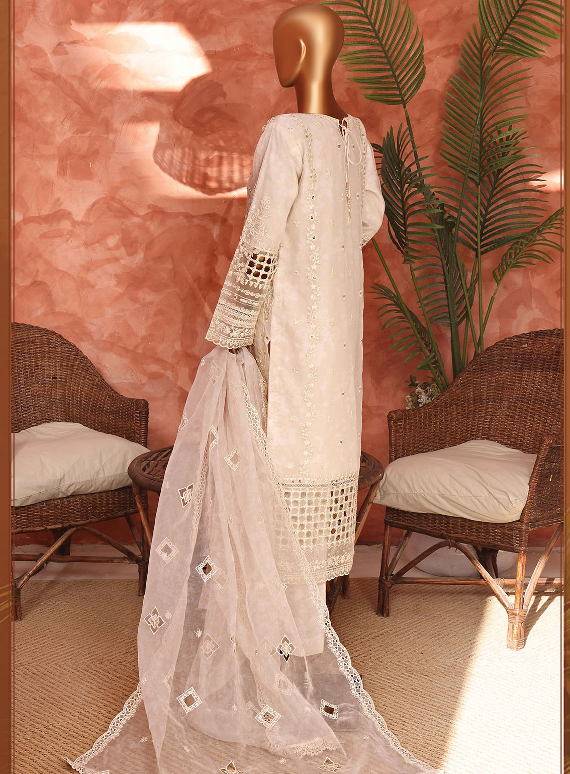 Shaahkaar By HZ Textiles Formal Embroidered Organza 3 Piece Stitched Suit HZ26SFE D-240-CRM Shaahkaar By HZ Textiles Formal Embroidered Organza 3 Piece Stitched Suit HZ26SFE D-240-CRM