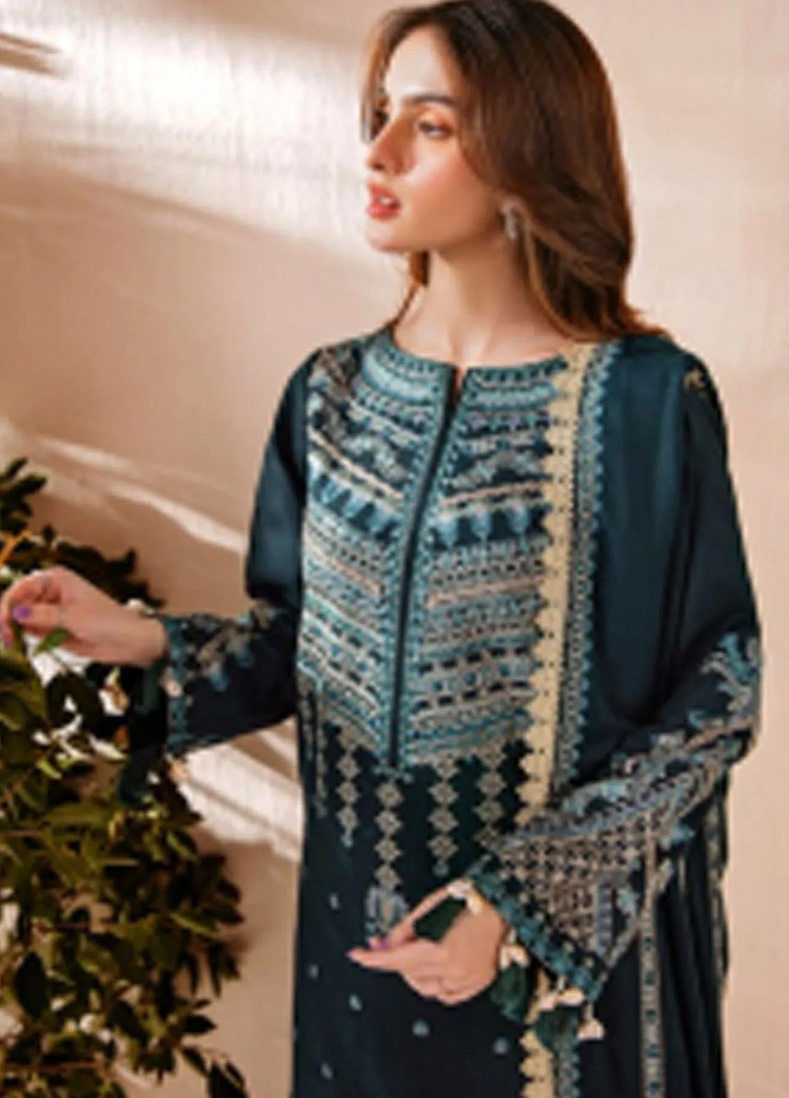 Shades Of Winter By Florent Embroidered Marina Suits Unstitched 3 Piece - FL24SW FL-3A Shades Of Winter By Florent Embroidered Marina Suits Unstitched 3 Piece - FL24SW FL-3A