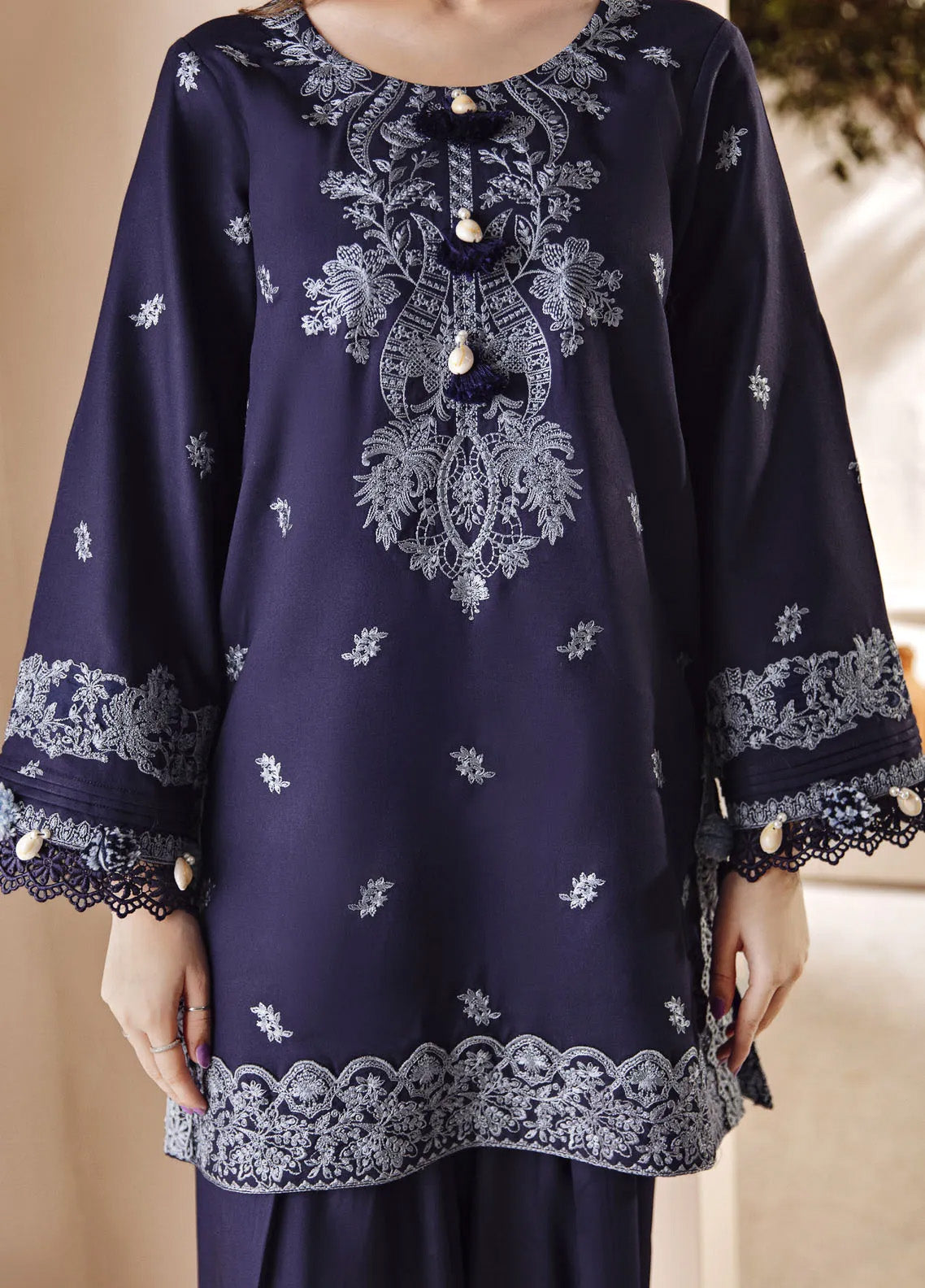 Shades Of Winter By Florent Embroidered Marina Suits Unstitched 3 Piece - FL24SW FL-4A Shades Of Winter By Florent Embroidered Marina Suits Unstitched 3 Piece - FL24SW FL-4A