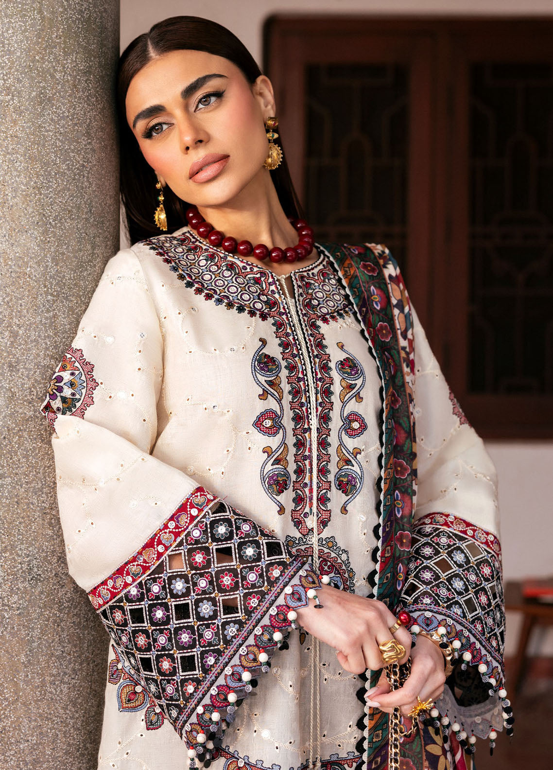 Shahkaar By Jazmin Embroidered Lawn 3 Piece Unstitched Suit JZ26SLEL D-SL-02 Shahkaar By Jazmin Embroidered Lawn 3 Piece Unstitched Suit JZ26SLEL D-SL-02