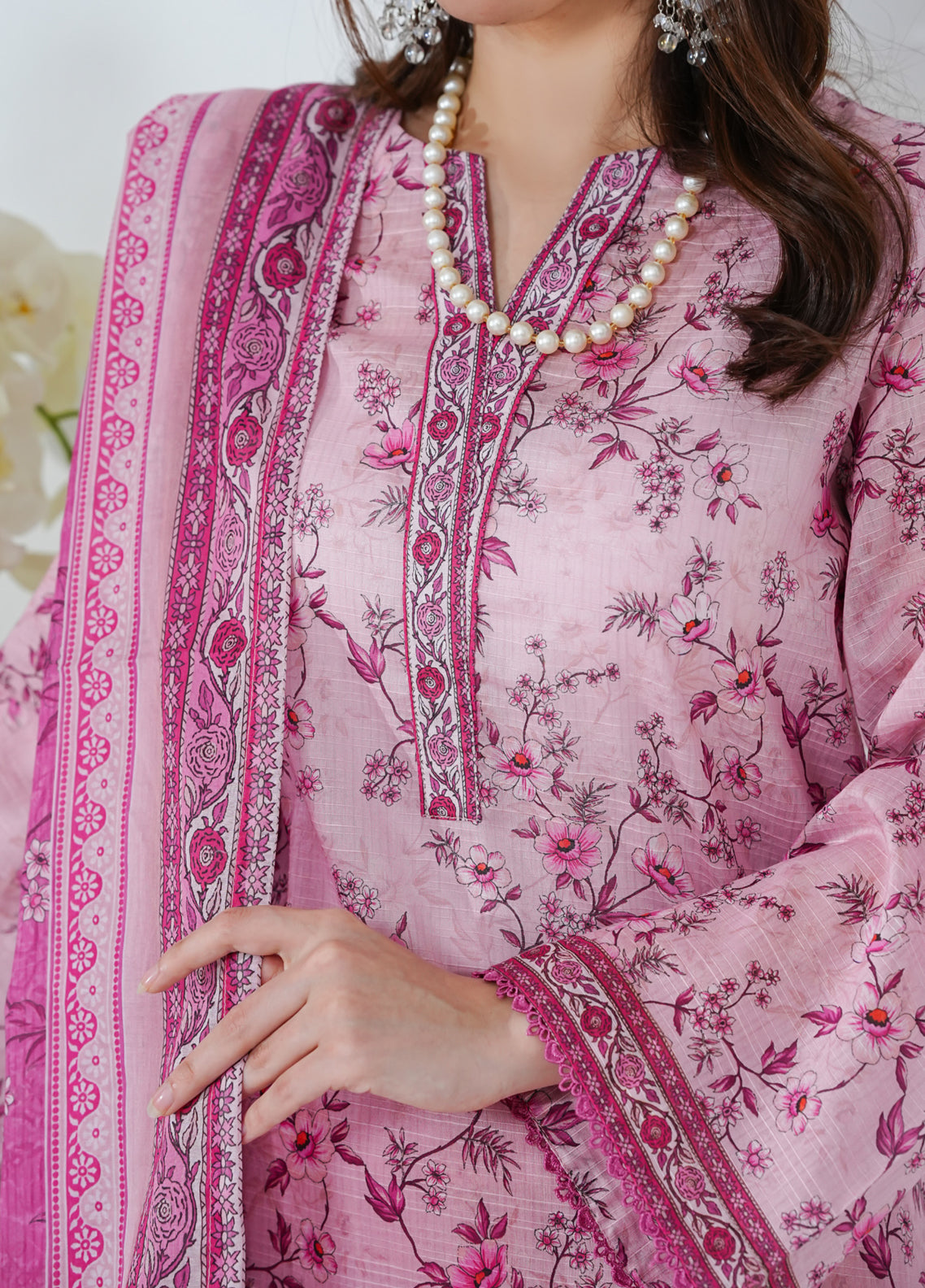 Shahkar By VS Textile Printed Bana Dora Lawn 3 Piece Unstitched Suit VS26SBDLV2 D-829 Shahkar By VS Textile Printed Bana Dora Lawn 3 Piece Unstitched Suit VS26SBDLV2 D-829
