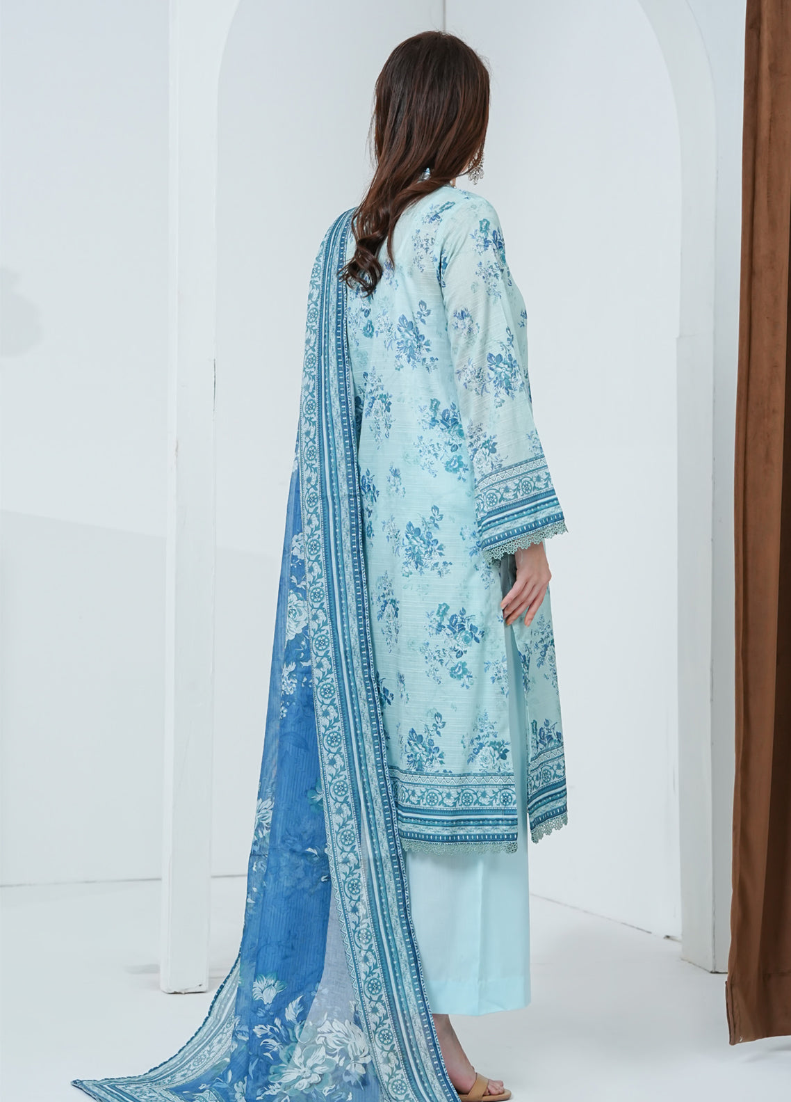 Shahkar By VS Textile Printed Bana Dora Lawn 3 Piece Unstitched Suit VS26SBDLV2 D-830 Shahkar By VS Textile Printed Bana Dora Lawn 3 Piece Unstitched Suit VS26SBDLV2 D-830