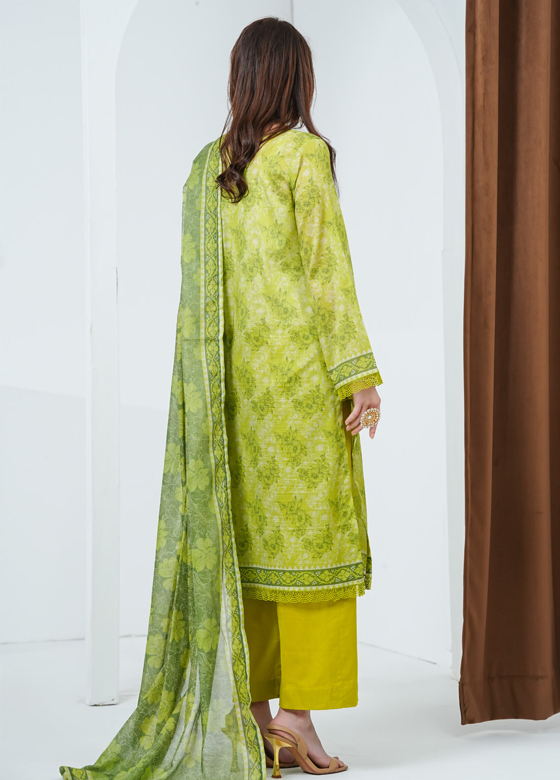 Shahkar By VS Textile Printed Bana Dora Lawn 3 Piece Unstitched Suit VS26SBDLV2 D-834 Shahkar By VS Textile Printed Bana Dora Lawn 3 Piece Unstitched Suit VS26SBDLV2 D-834