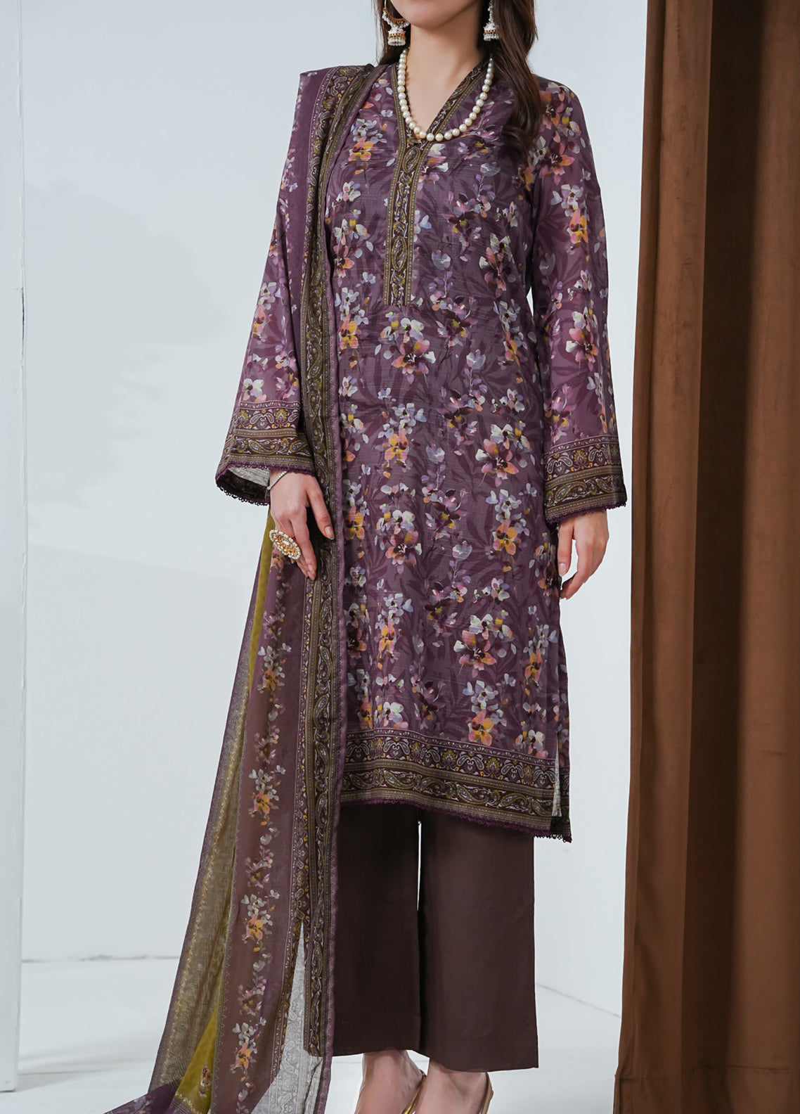Shahkar By VS Textile Printed Bana Dora Lawn 3 Piece Unstitched Suit VS26SBDLV2 D-835 Shahkar By VS Textile Printed Bana Dora Lawn 3 Piece Unstitched Suit VS26SBDLV2 D-835